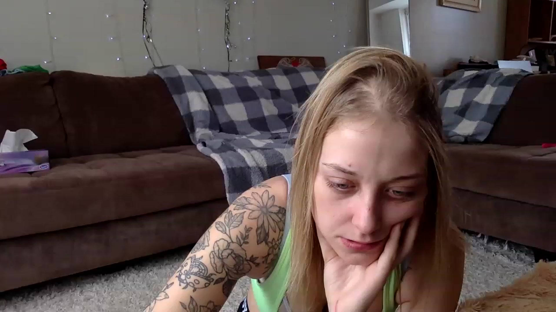 Gallery image thumbnail from DaniiAngel's myfreecams stream on, 03/14/2023, 16:31 image 1 of 20