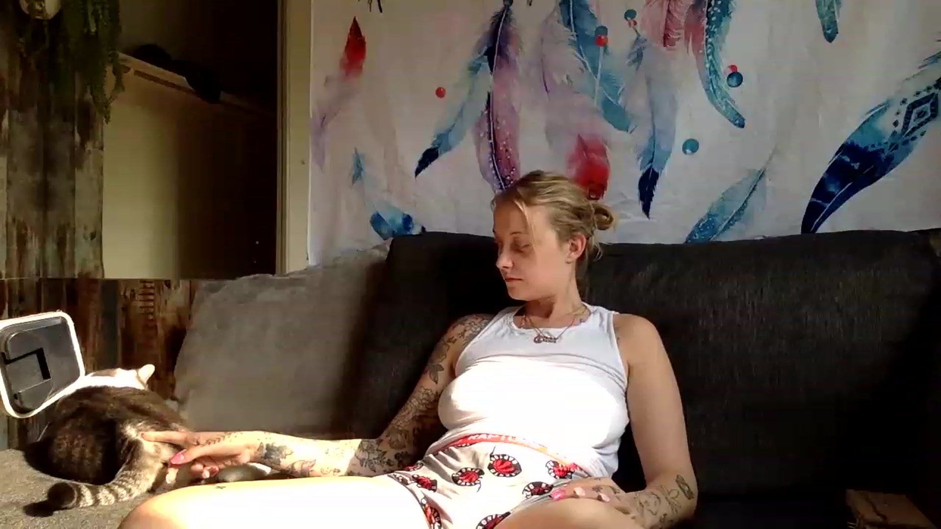 Gallery image thumbnail from DaniiAngel's myfreecams stream on, 05/15/2023, 21:36 image 17 of 20