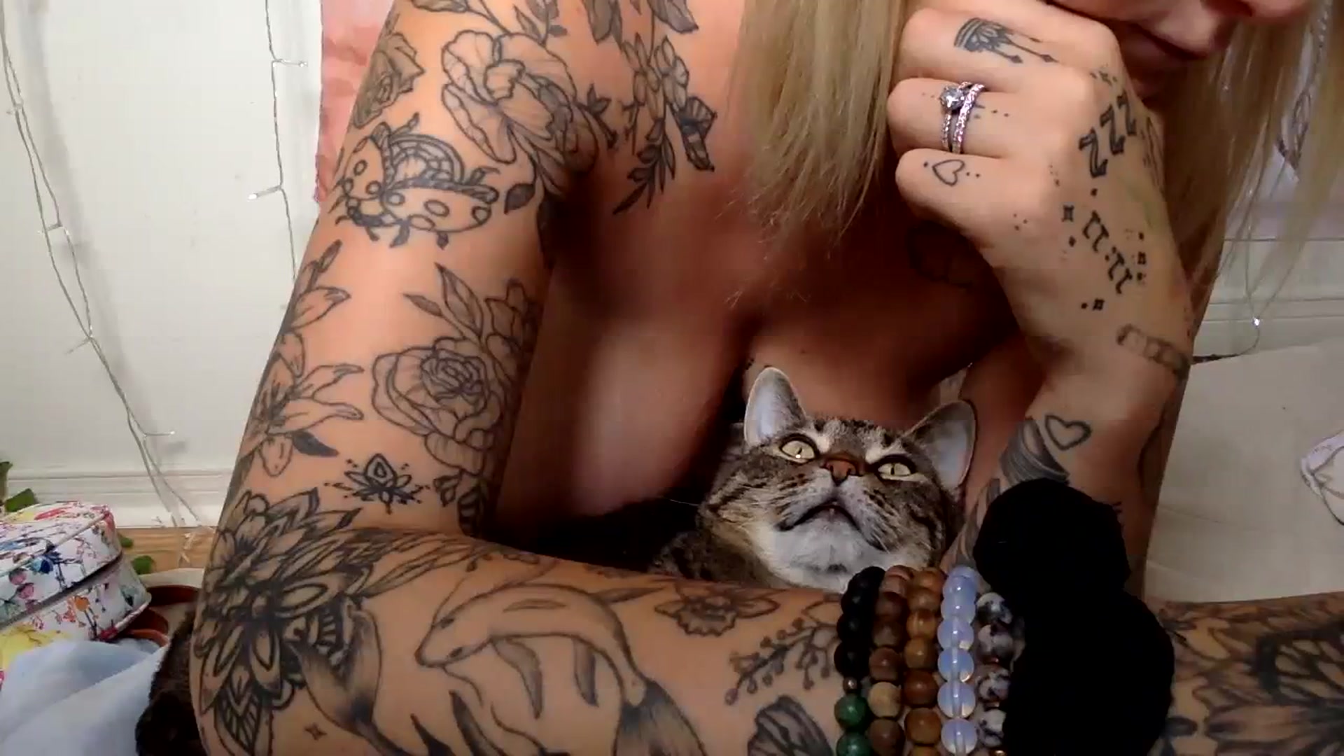 Gallery image thumbnail from DaniiAngel's myfreecams stream on, 07/24/2023, 17:03 image 9 of 20