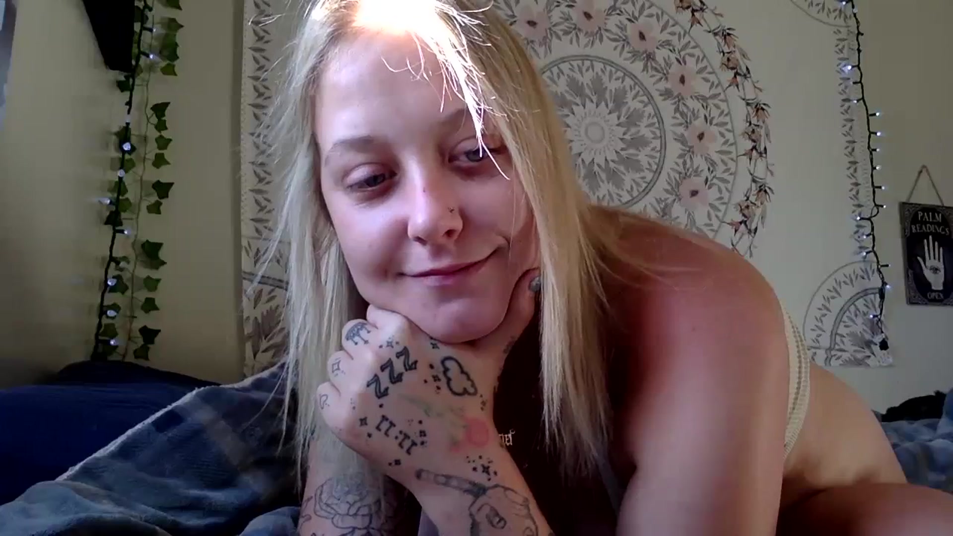 Gallery image thumbnail from DaniiAngel's myfreecams stream on, 09/05/2023, 12:15 image 10 of 20