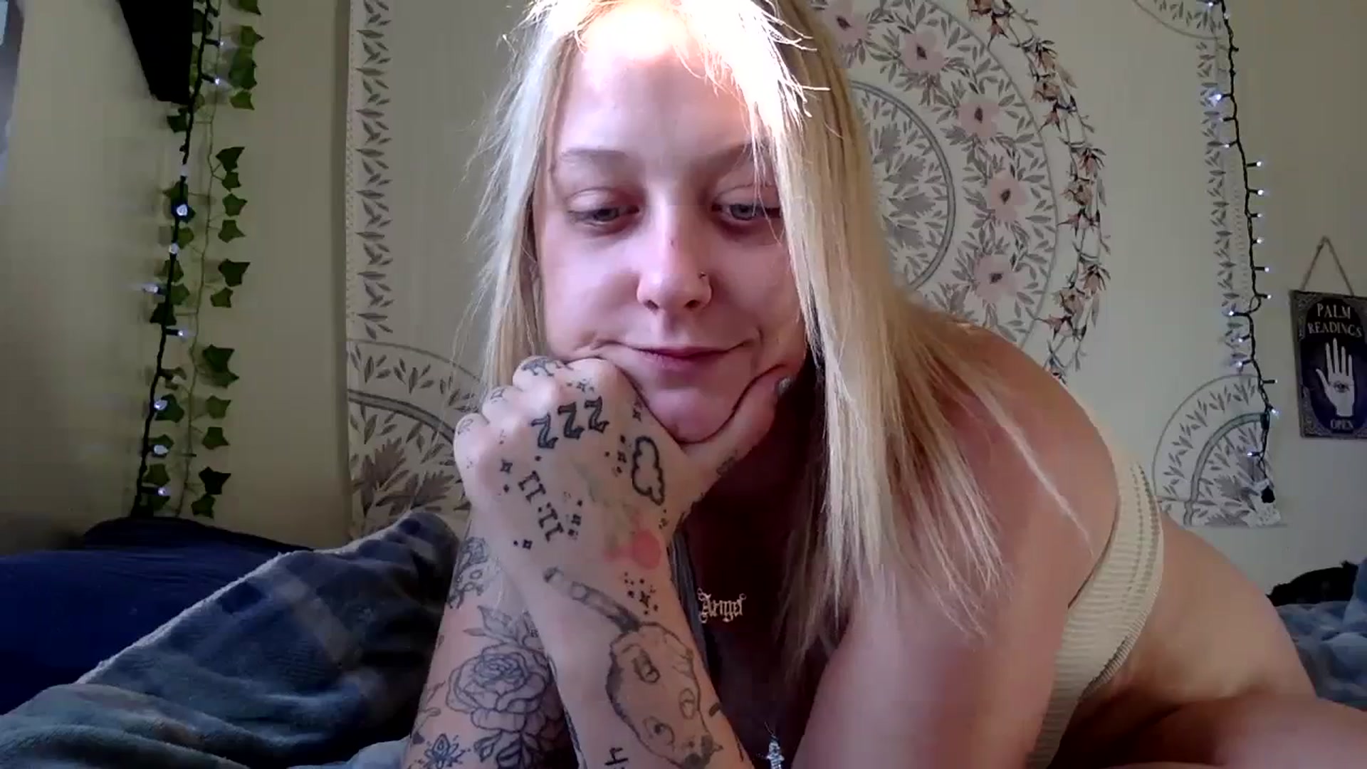 Gallery image thumbnail from DaniiAngel's myfreecams stream on, 09/05/2023, 12:15 image 14 of 20
