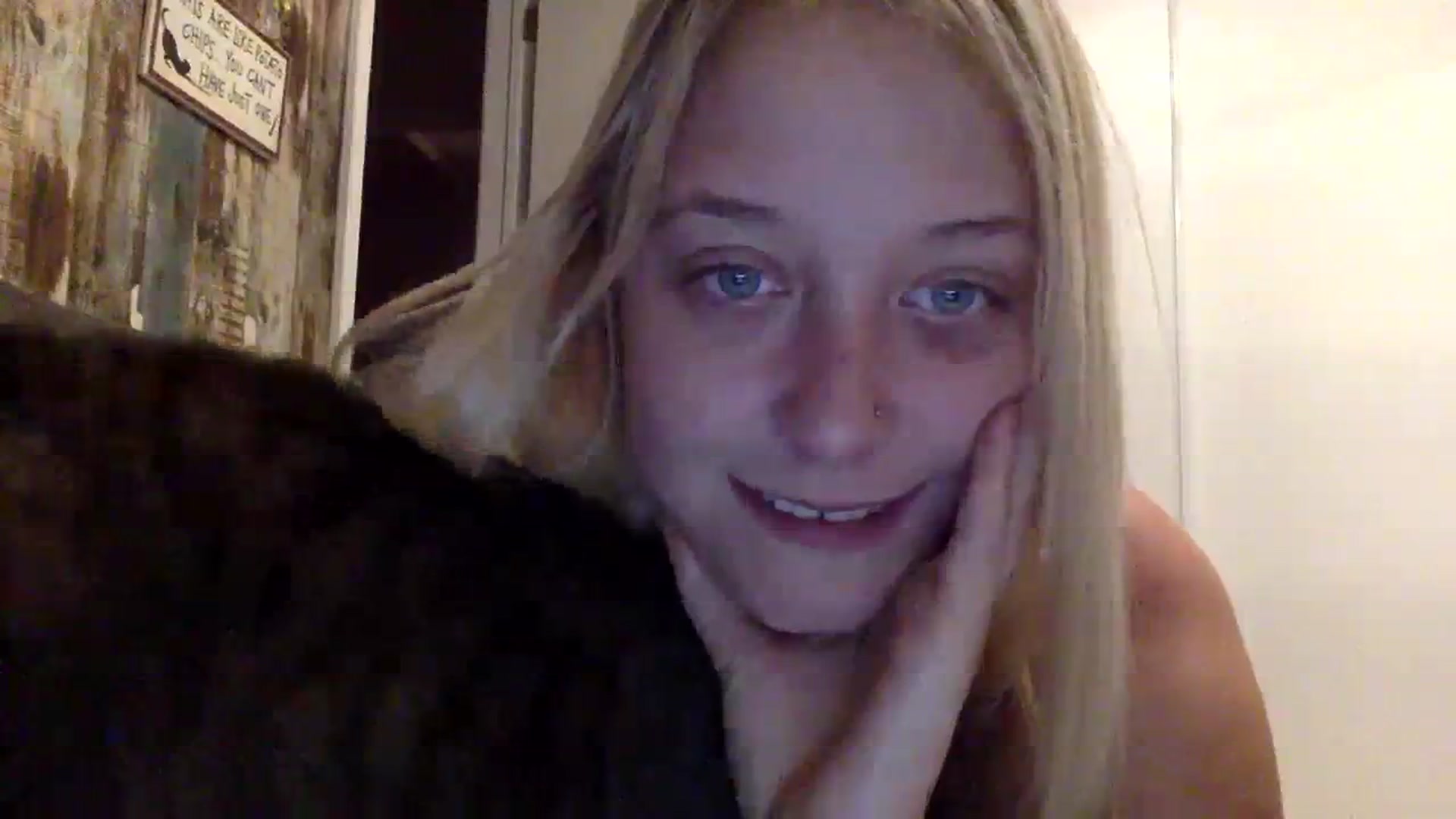 Gallery image thumbnail from DaniiAngel's myfreecams stream on, 09/17/2023, 09:25 image 6 of 20