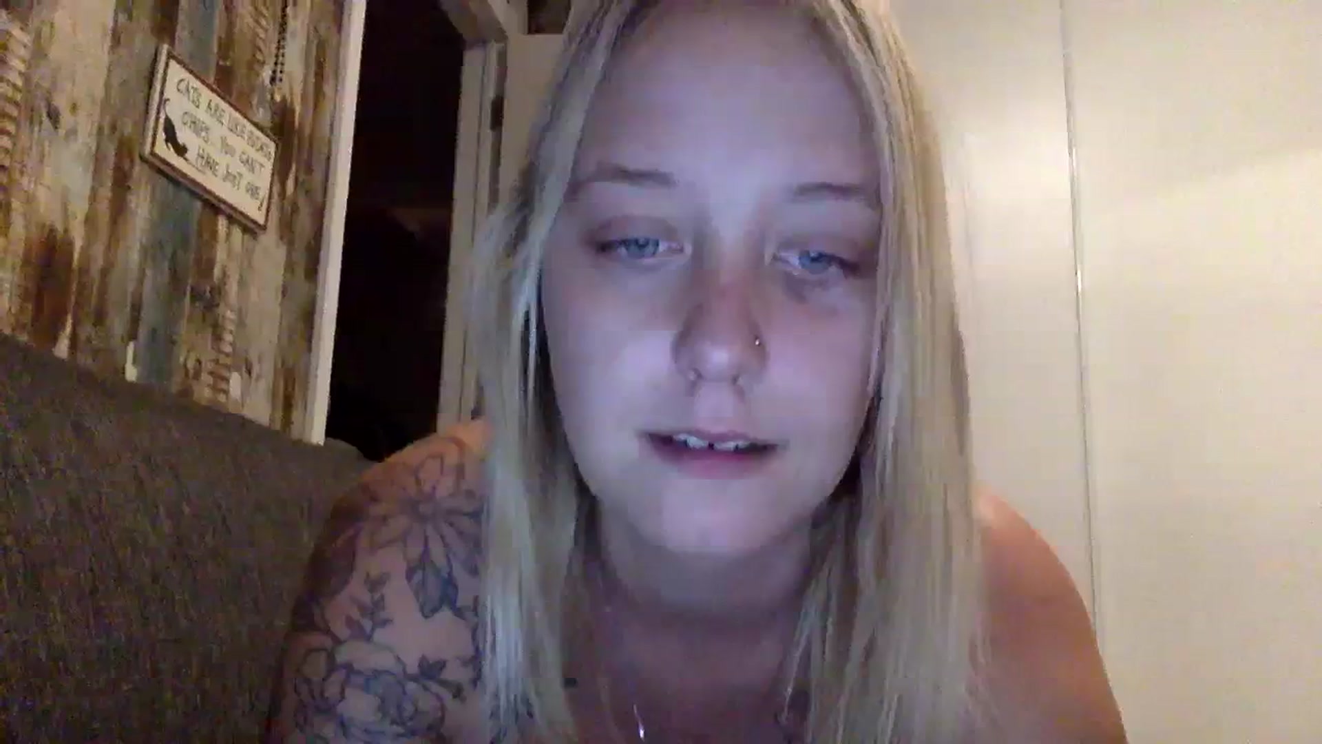 Gallery image thumbnail from DaniiAngel's myfreecams stream on, 09/17/2023, 09:25 image 9 of 20