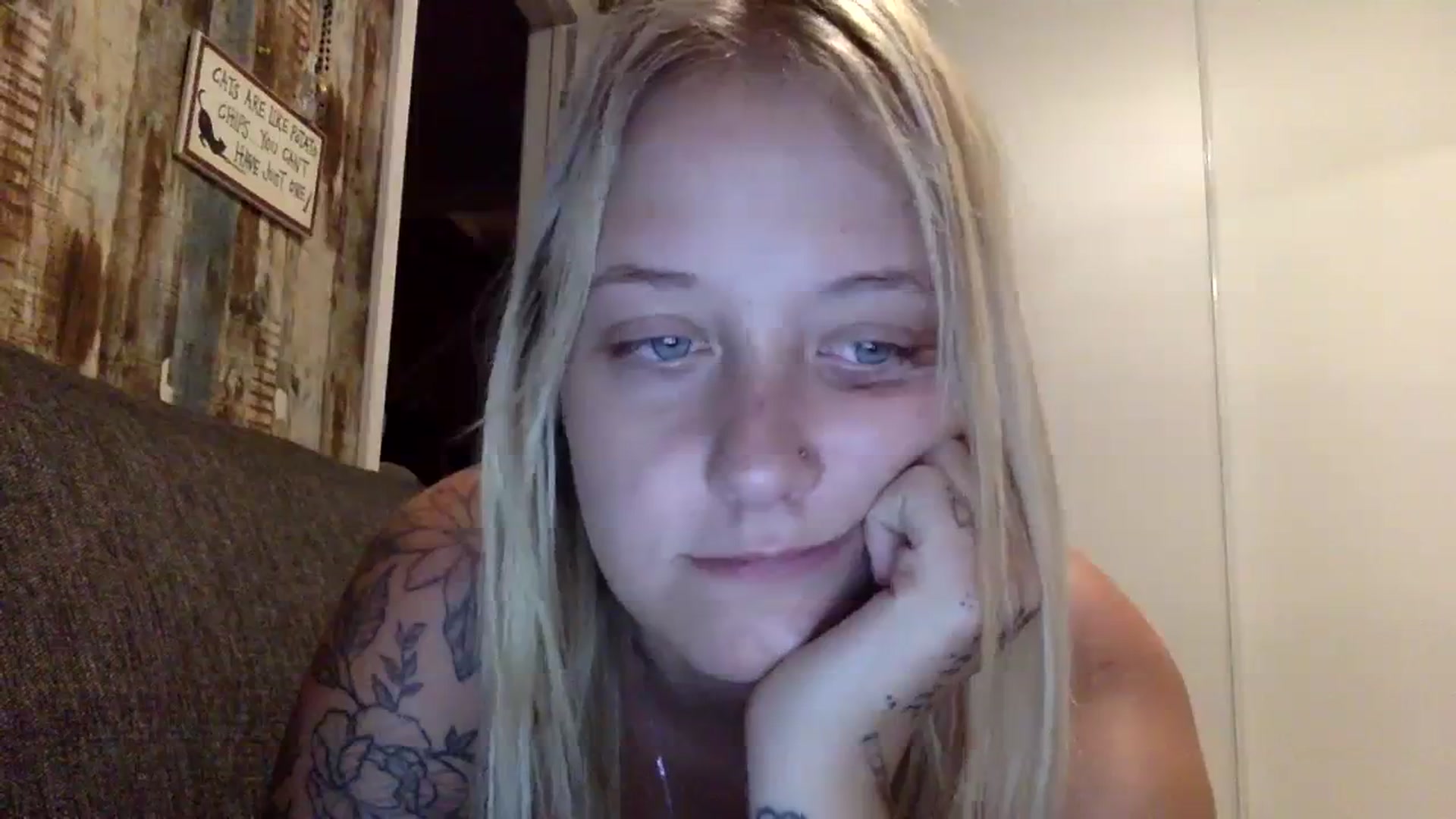 Gallery image thumbnail from DaniiAngel's myfreecams stream on, 09/17/2023, 09:25 image 12 of 20