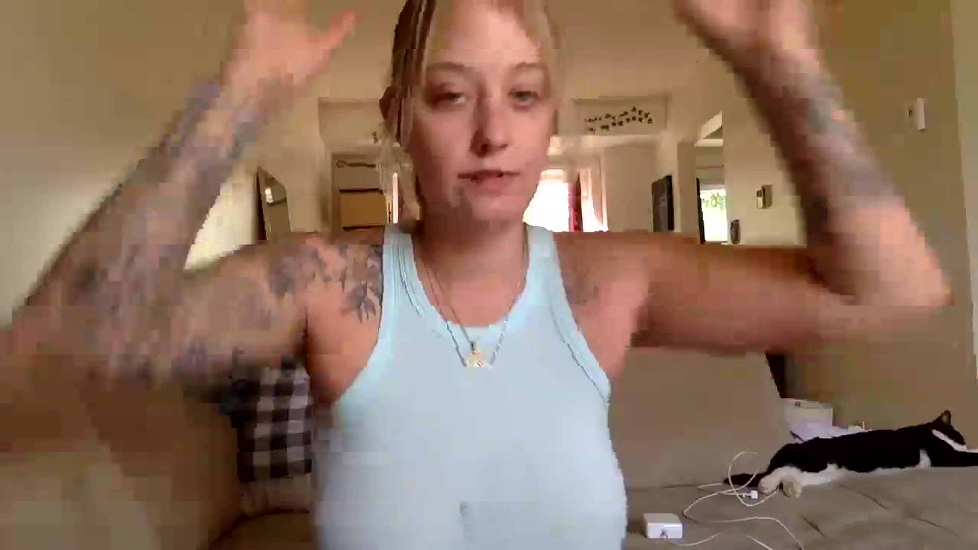 Gallery image thumbnail from DaniiAngel's myfreecams stream on, 10/24/2023, 18:21 image 17 of 20