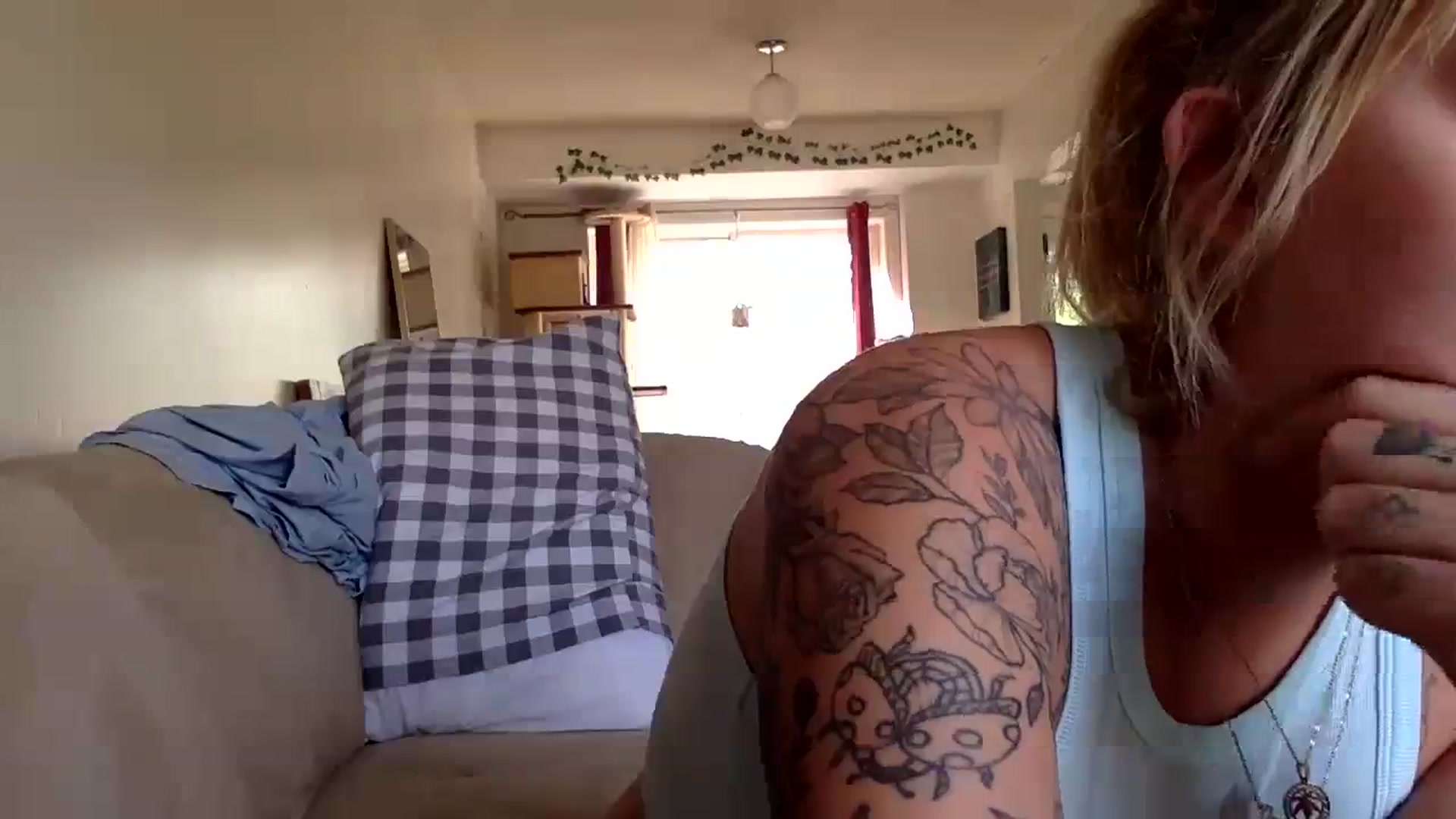 Gallery image thumbnail from DaniiAngel's myfreecams stream on, 10/24/2023, 18:21 image 18 of 20
