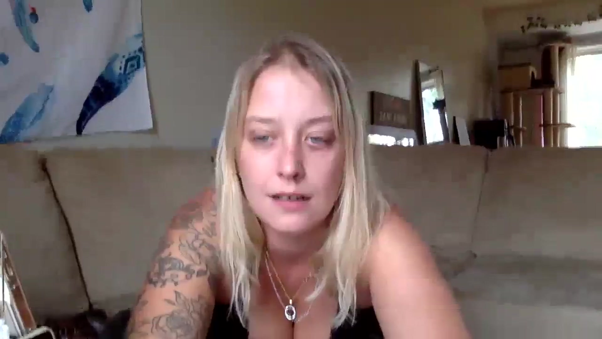 Gallery image thumbnail from DaniiAngel's myfreecams stream on, 10/25/2023, 19:45 image 13 of 20