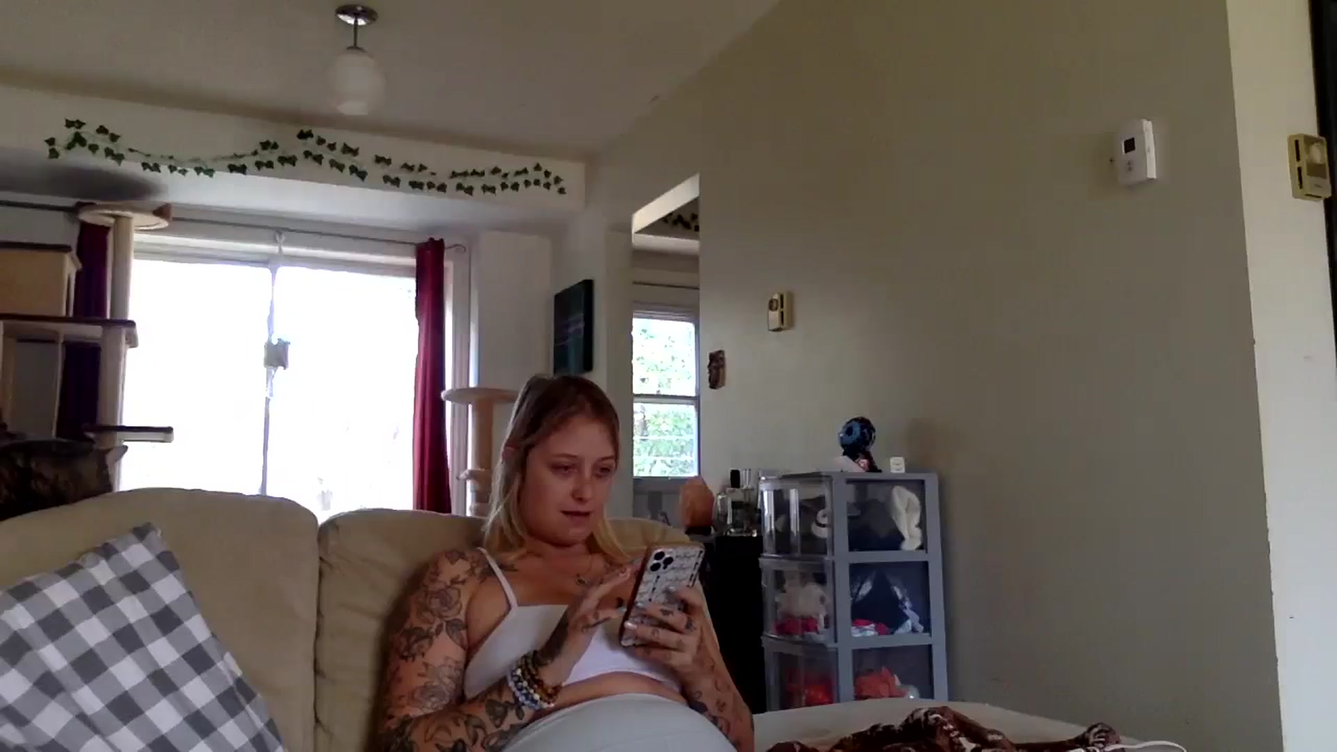 Gallery image thumbnail from DaniiAngel's myfreecams stream on, 11/03/2023, 16:49 image 19 of 20