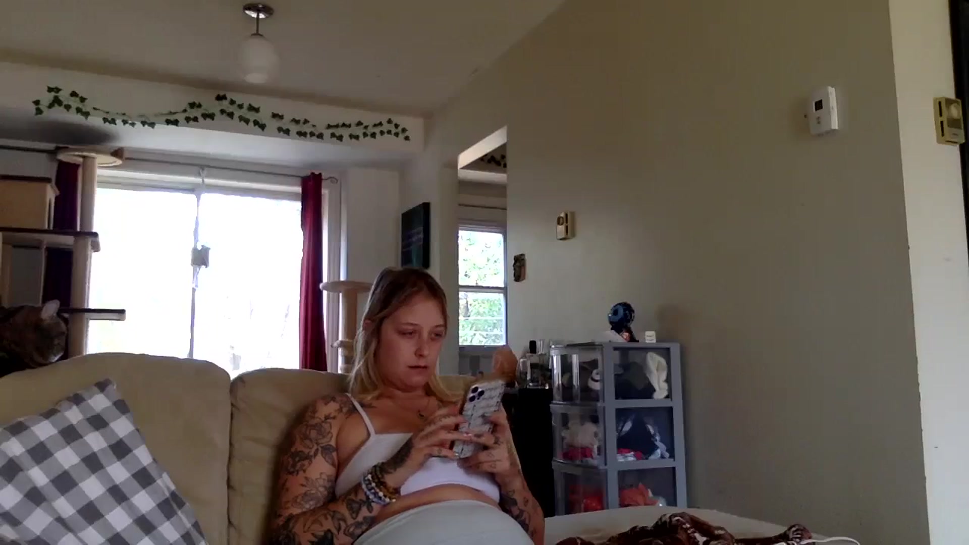Gallery image thumbnail from DaniiAngel's myfreecams stream on, 11/03/2023, 16:49 image 15 of 20