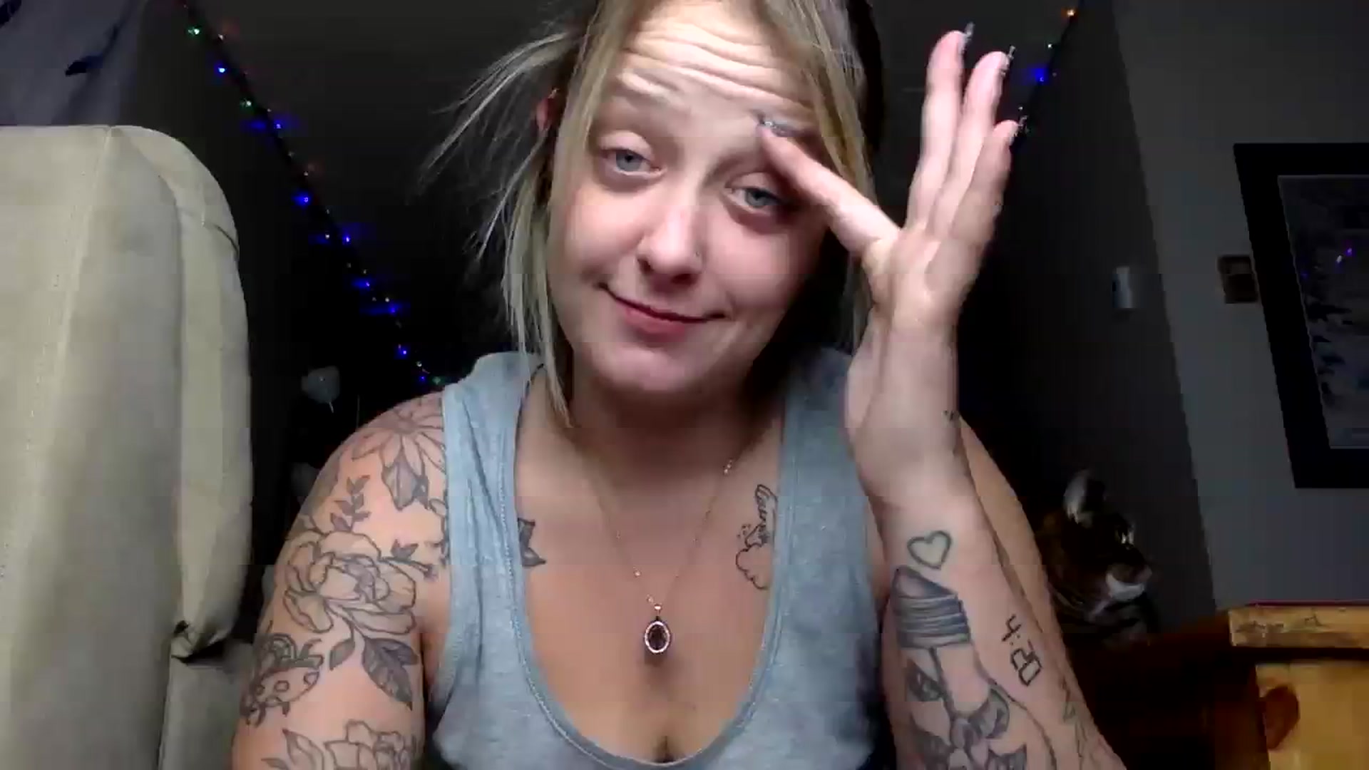 Gallery image thumbnail from DaniiAngel's myfreecams stream on, 12/04/2023, 08:55 image 1 of 20