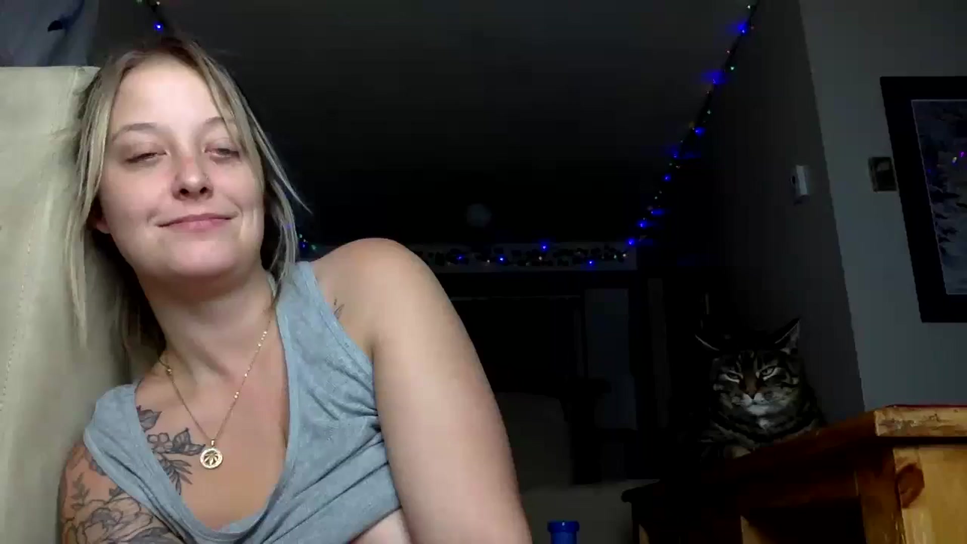 Gallery image thumbnail from DaniiAngel's myfreecams stream on, 12/04/2023, 08:55 image 6 of 20