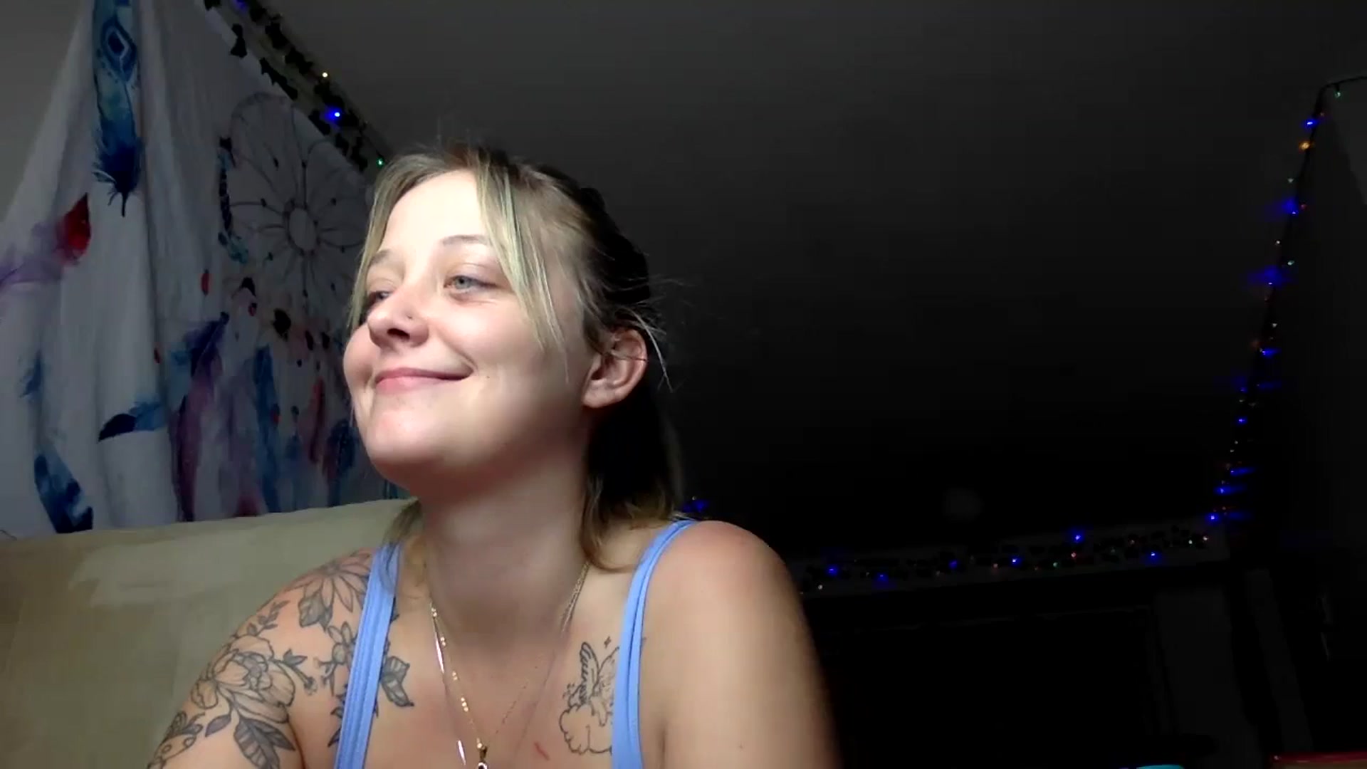 Gallery image thumbnail from DaniiAngel's myfreecams stream on, 12/17/2023, 22:55 image 19 of 20
