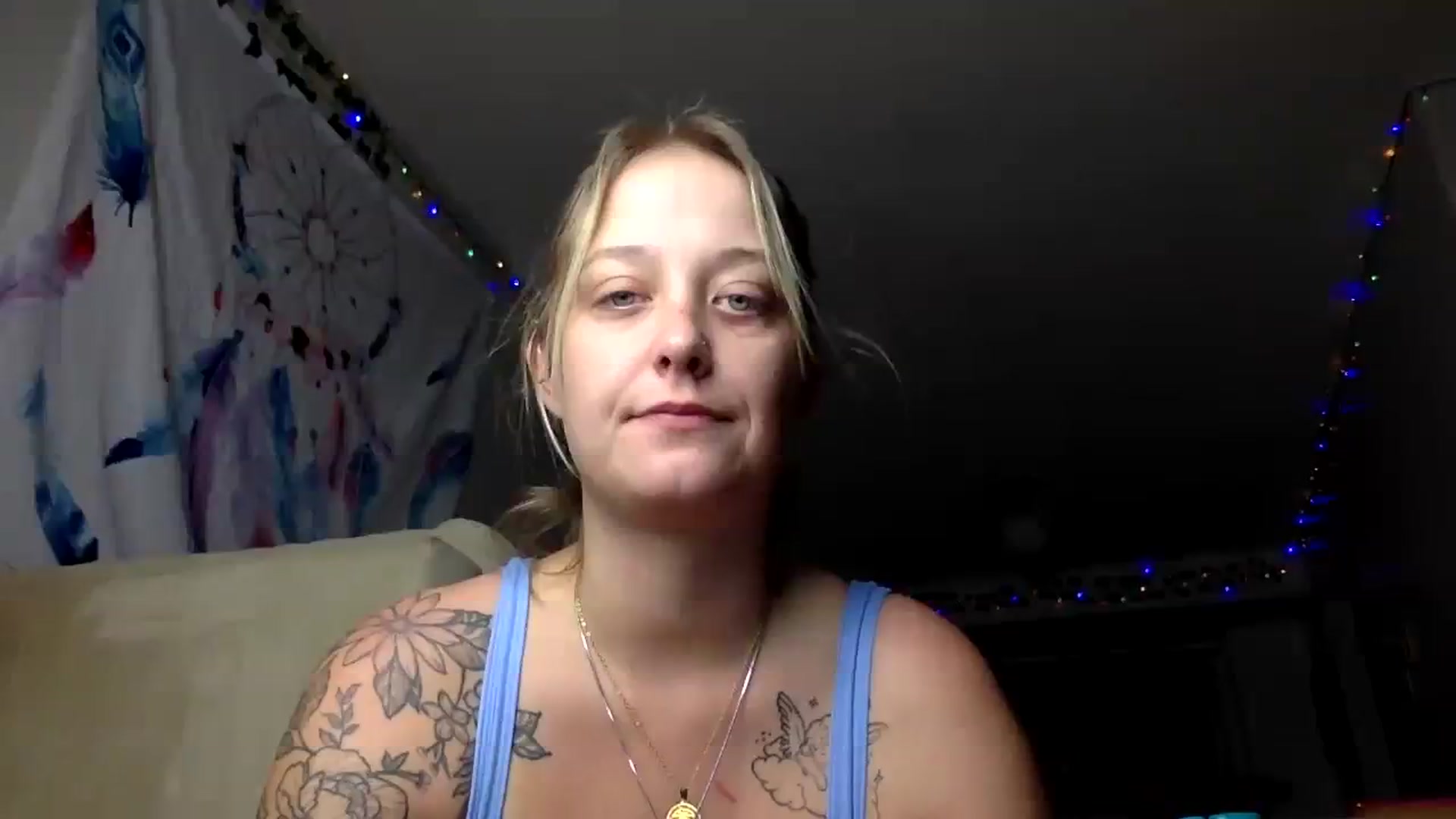 Gallery image thumbnail from DaniiAngel's myfreecams stream on, 12/17/2023, 22:55 image 9 of 20