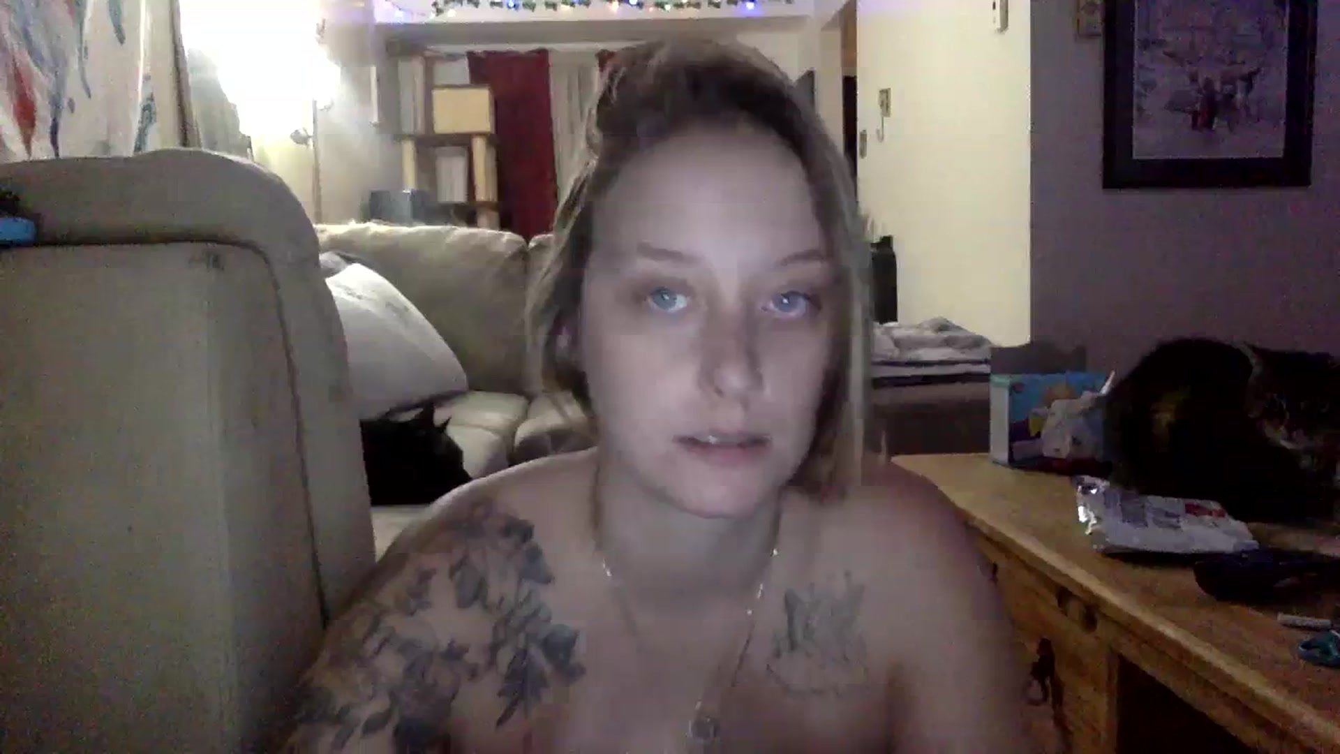 Gallery image thumbnail from DaniiAngel's myfreecams stream on, 12/27/2023, 02:25 image 9 of 20