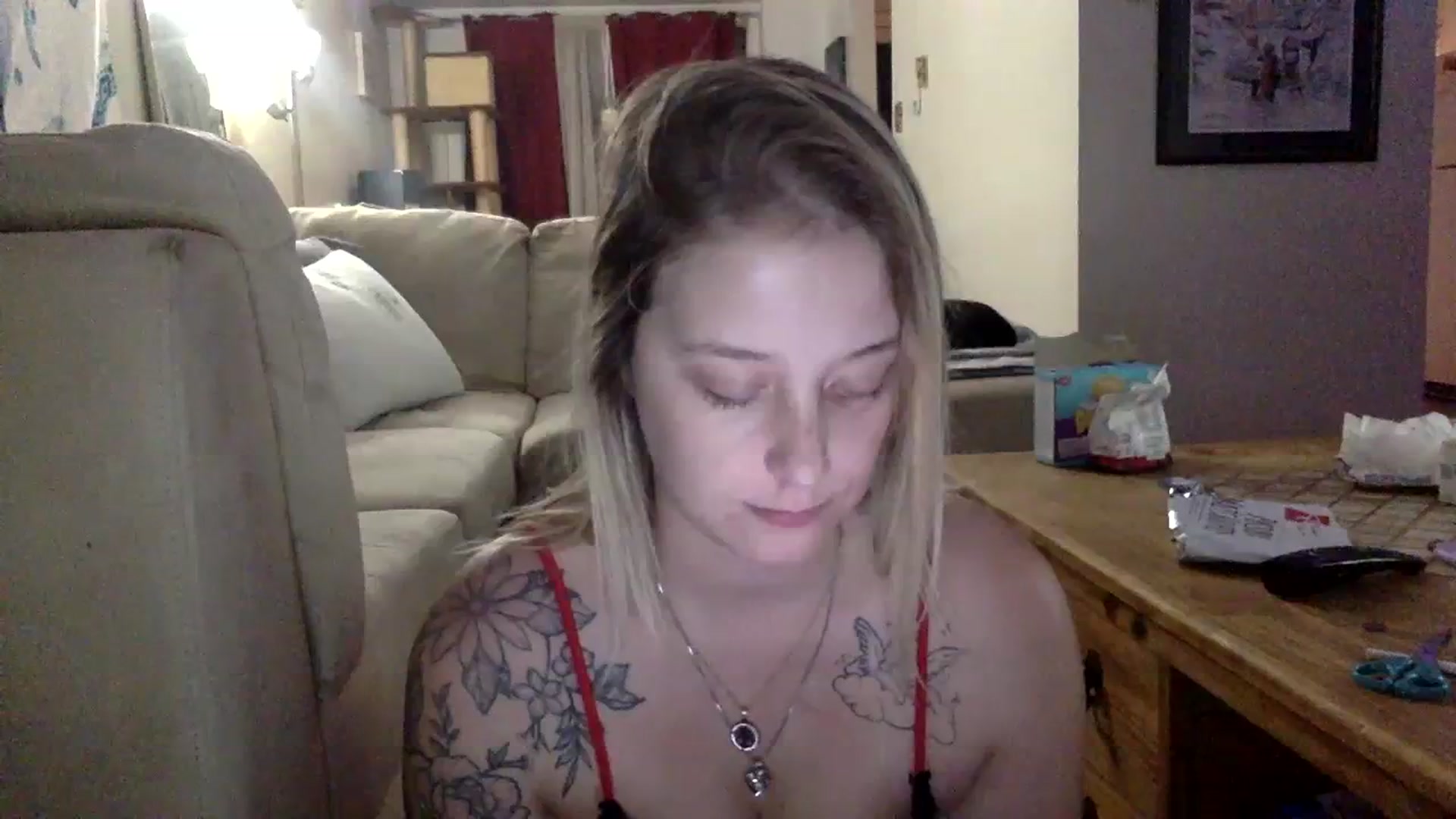 Gallery image thumbnail from DaniiAngel's myfreecams stream on, 12/27/2023, 02:25 image 18 of 20