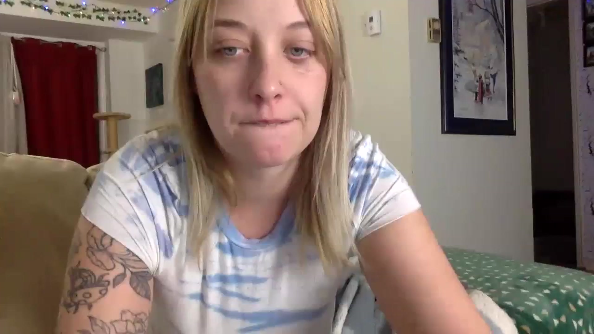 Gallery image thumbnail from DaniiAngel's myfreecams stream on, 02/20/2024, 04:48 image 10 of 20