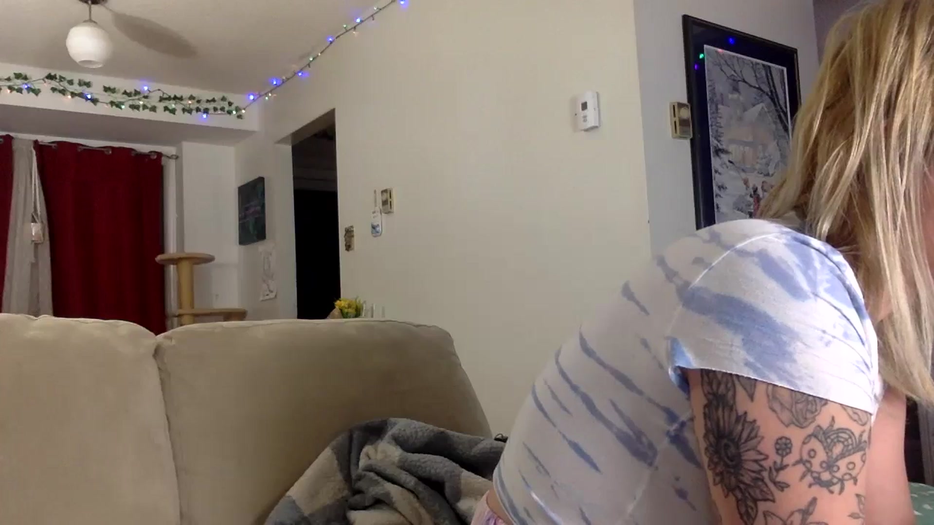 Gallery image thumbnail from DaniiAngel's myfreecams stream on, 02/20/2024, 09:07 image 18 of 20