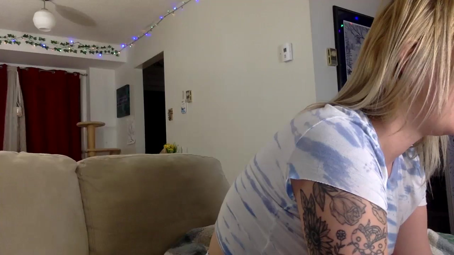 Gallery image thumbnail from DaniiAngel's myfreecams stream on, 02/20/2024, 09:07 image 19 of 20