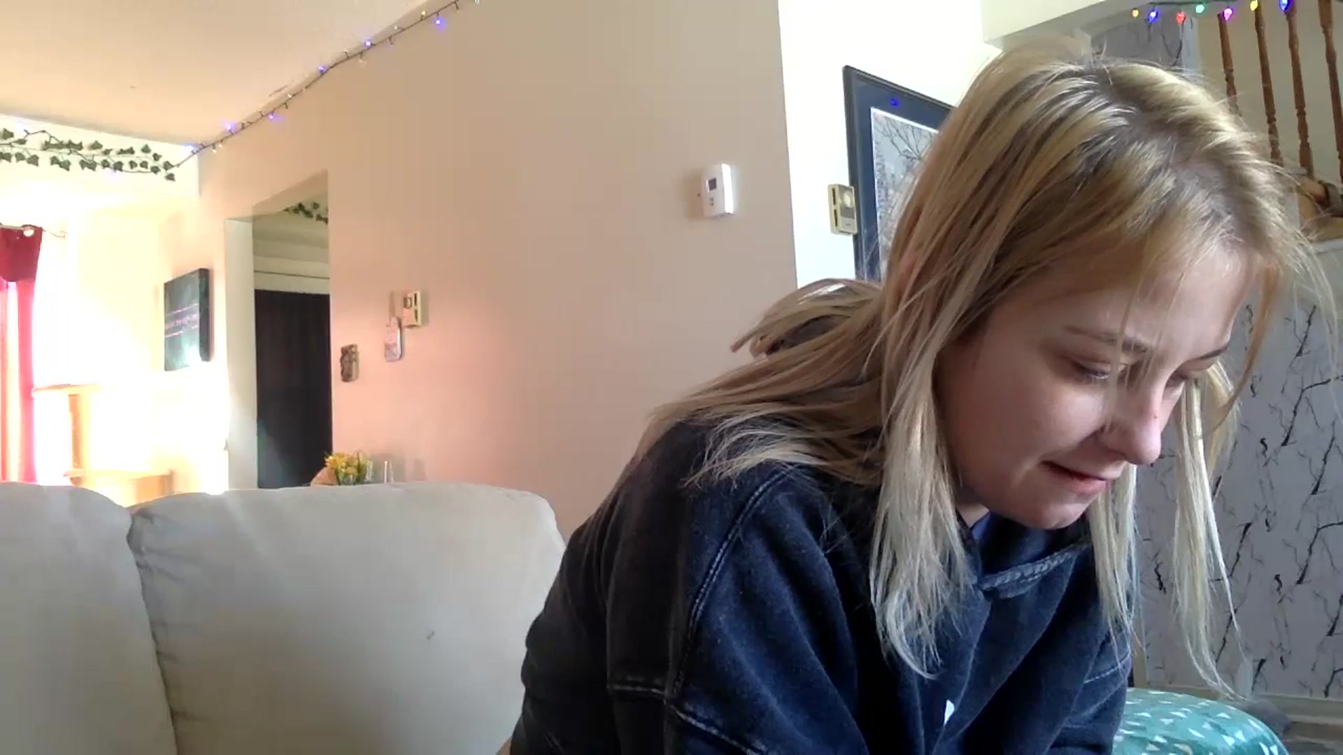 Gallery image thumbnail from DaniiAngel's myfreecams stream on, 02/20/2024, 20:24 image 19 of 20