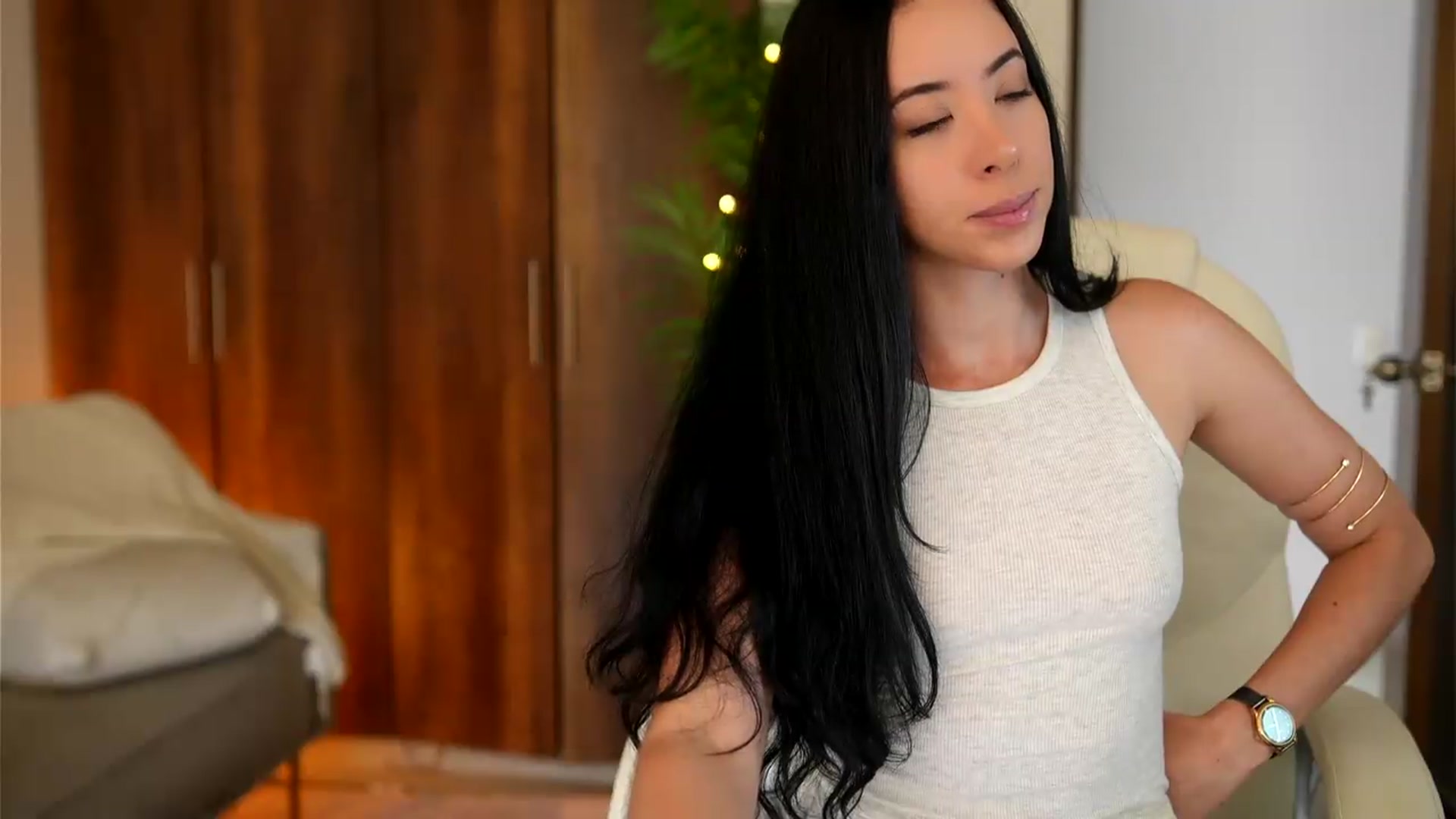 Gallery image thumbnail from DaniiG_'s myfreecams stream on, 06/08/2026, 22:29 image 9 of 20