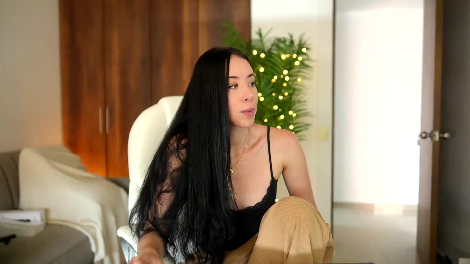 Gallery image thumbnail from DaniiG_'s myfreecams stream on, 07/01/2026, 17:45 image 2 of 20