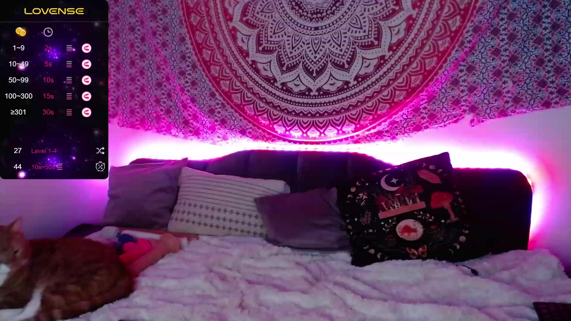 Gallery image thumbnail from Dankkittyx's myfreecams stream on, 10/11/2023, 08:07 image 5 of 20