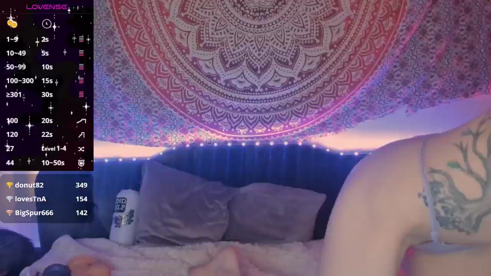 Gallery image thumbnail from Dankkittyx's myfreecams stream on, 10/17/2024, 13:07 image 15 of 20