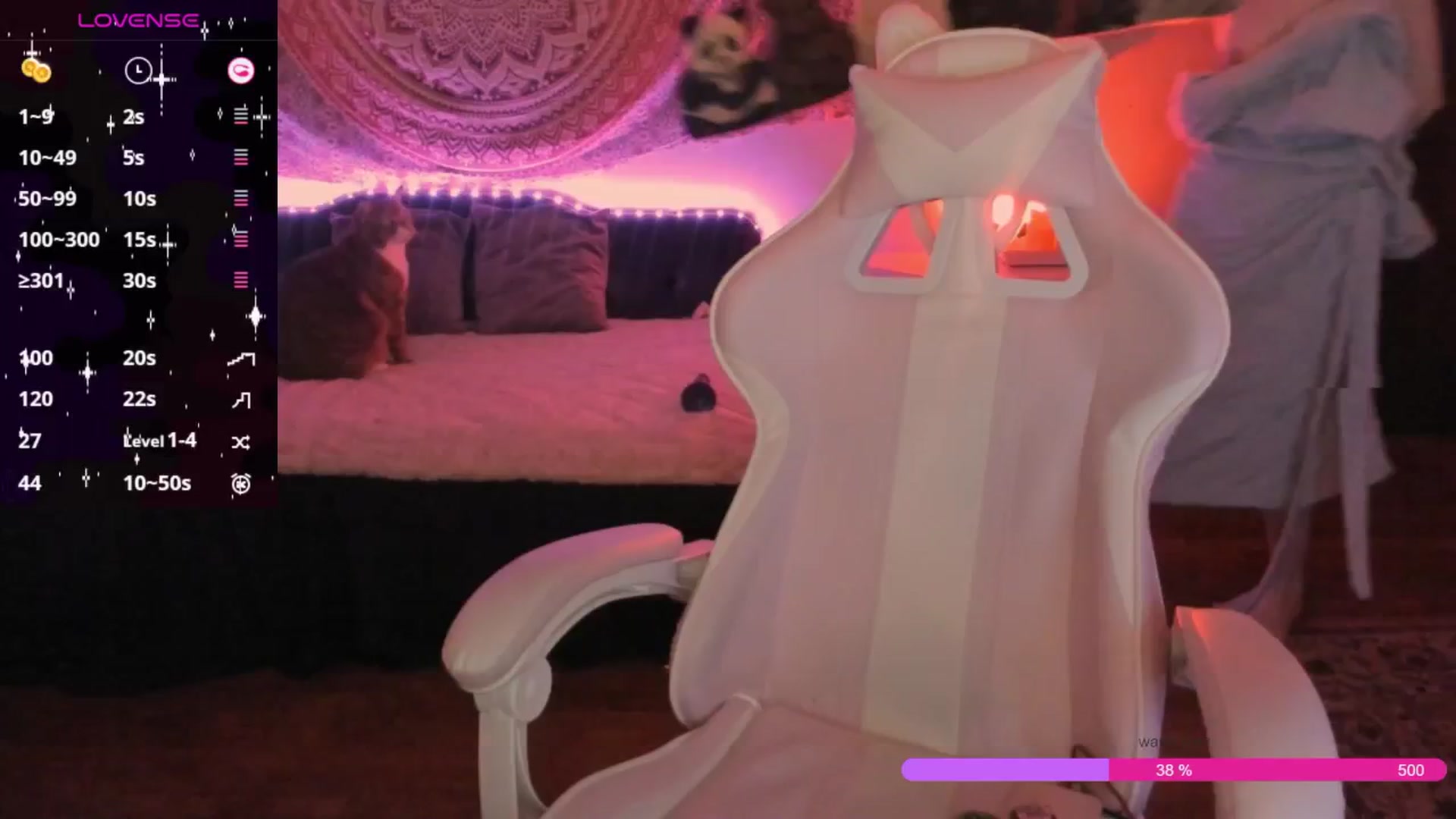 Gallery image thumbnail from Dankkittyx's myfreecams stream on, 01/19/2025, 09:32 image 11 of 20