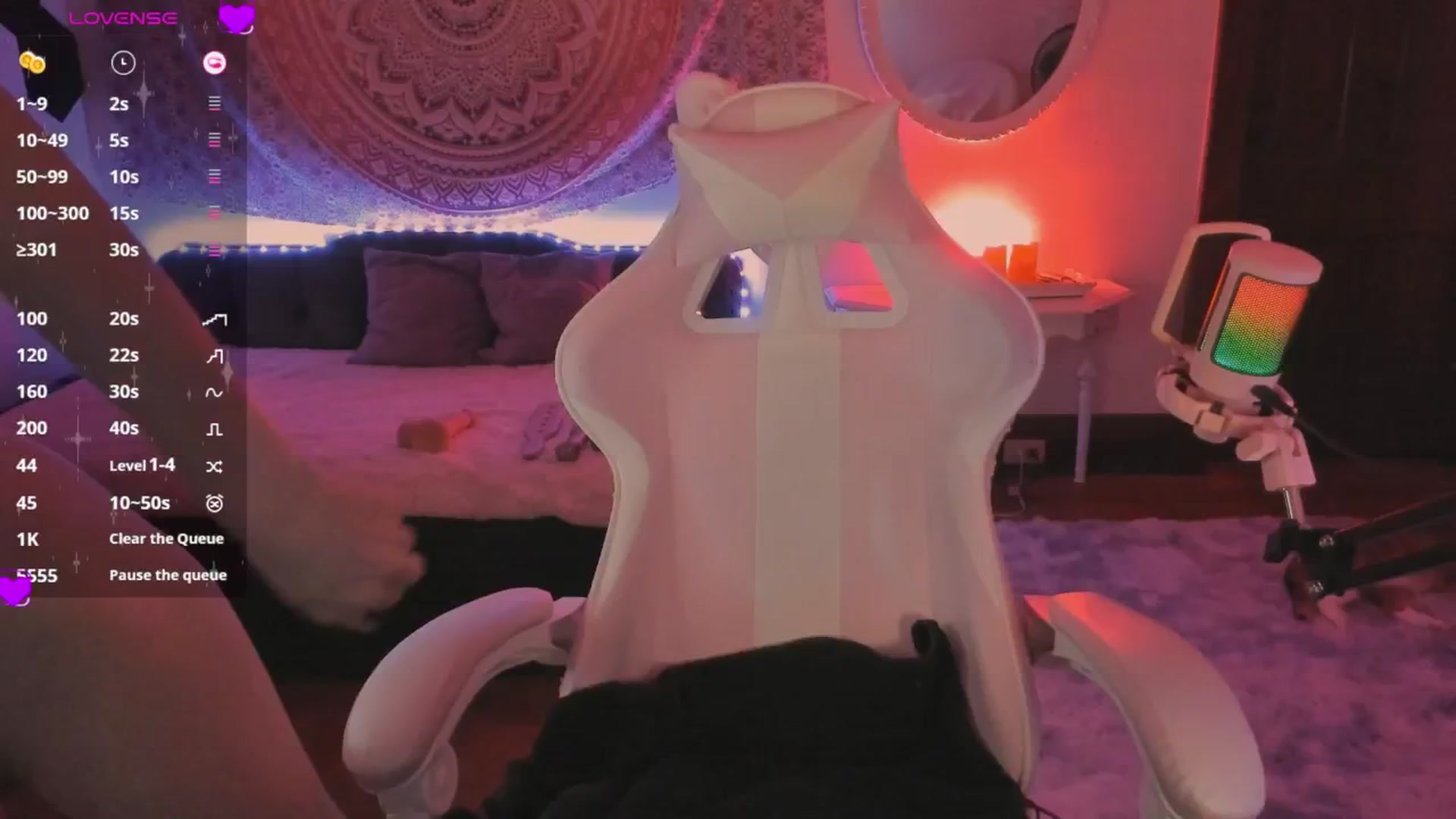 Gallery image thumbnail from Dankkittyx's myfreecams stream on, 06/08/2025, 08:17 image 2 of 20