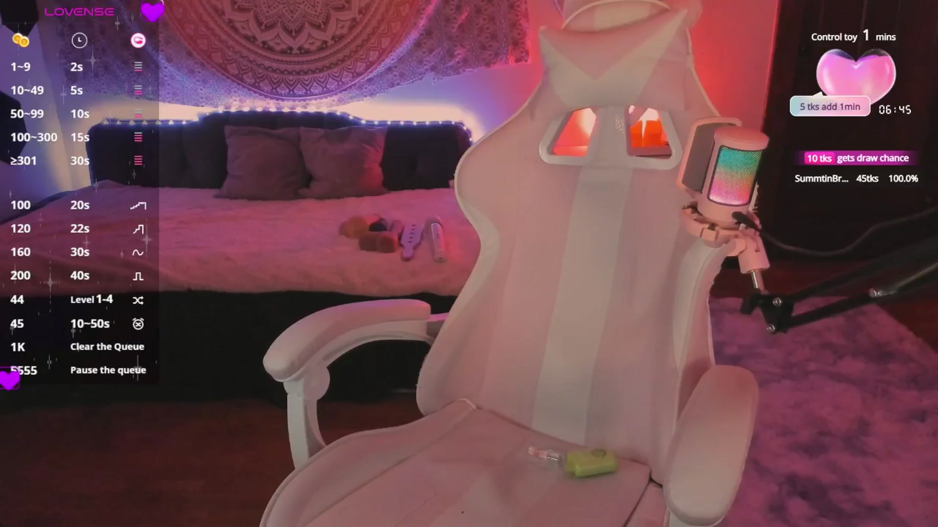 Gallery image thumbnail from Dankkittyx's myfreecams stream on, 06/11/2025, 07:51 image 17 of 20