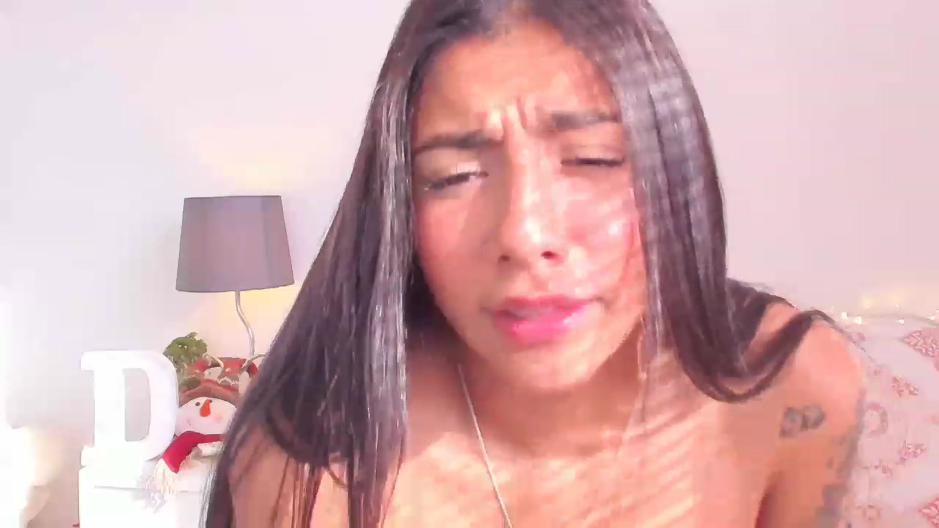 Gallery image thumbnail from Danna___'s myfreecams stream on, 11/28/2022, 21:59 image 3 of 20