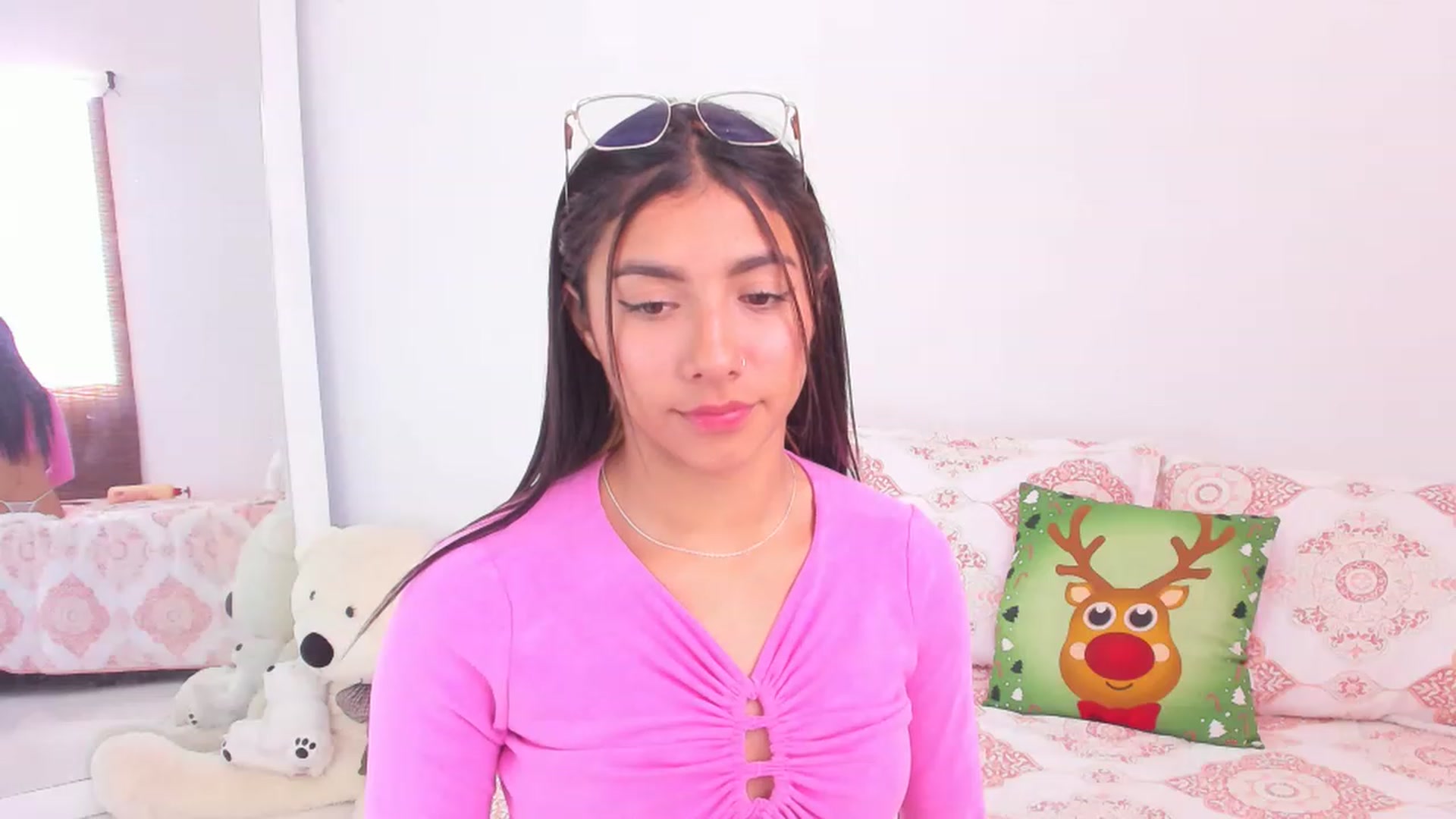 Gallery image thumbnail from Danna___'s myfreecams stream on, 12/19/2022, 19:44 image 11 of 20