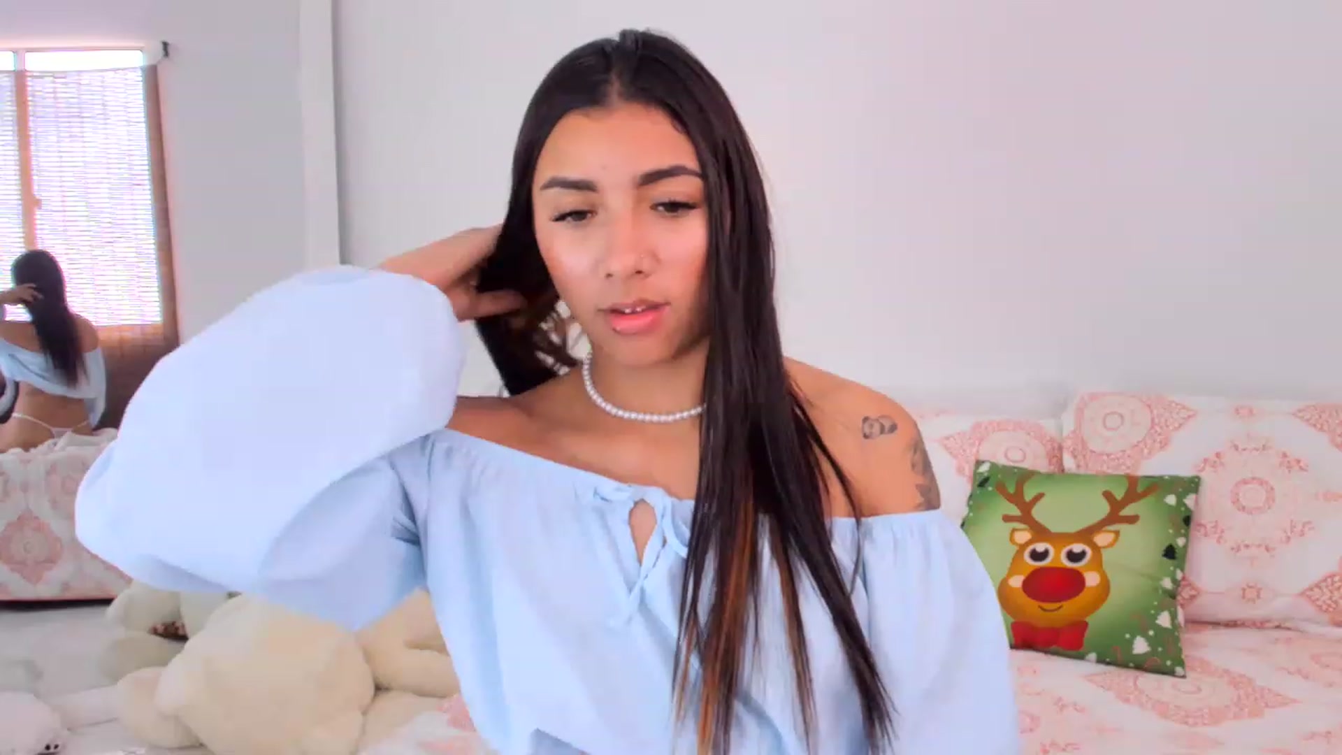 Gallery image thumbnail from Danna___'s myfreecams stream on, 12/26/2022, 18:50 image 11 of 20