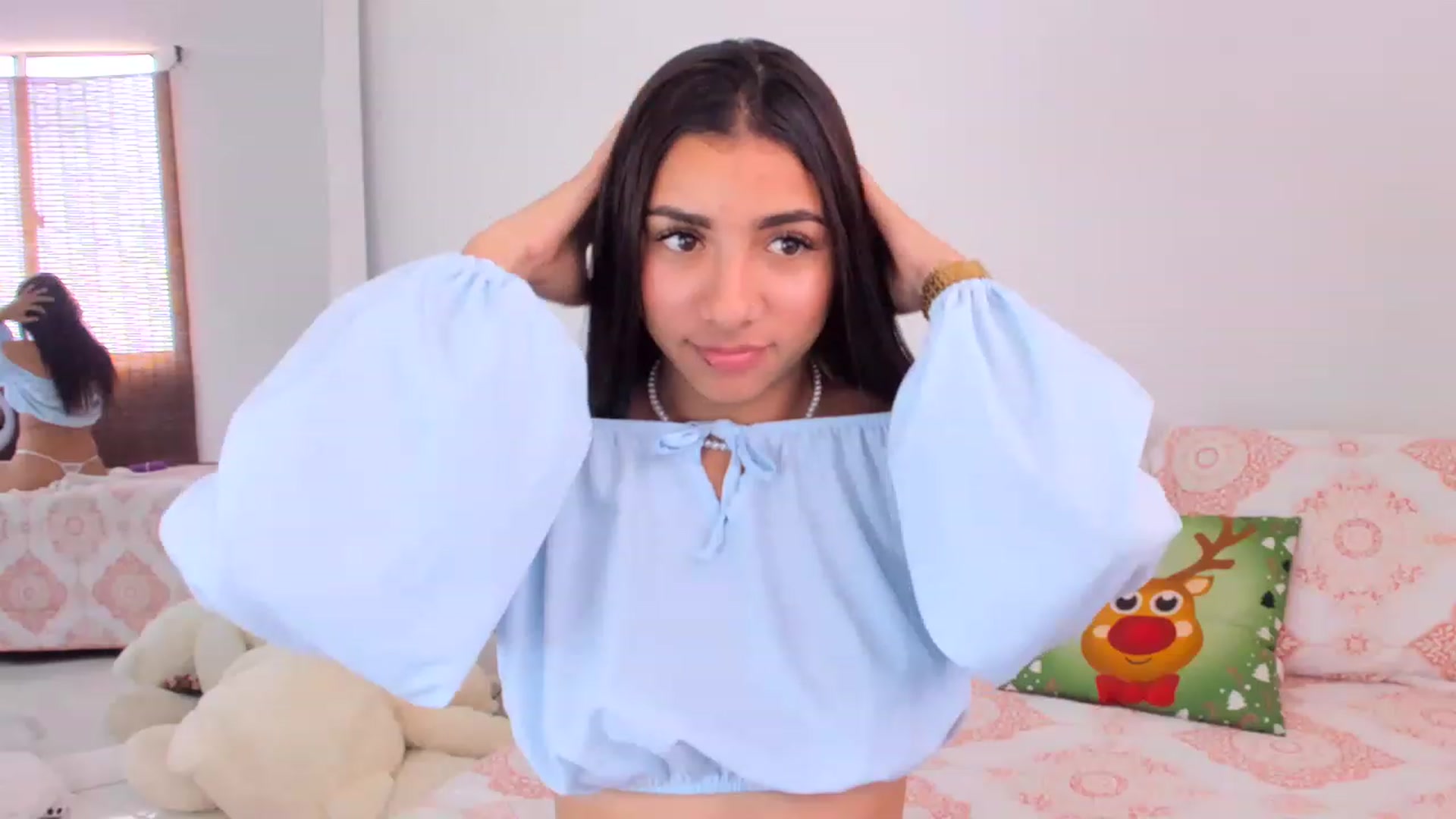 Gallery image thumbnail from Danna___'s myfreecams stream on, 12/26/2022, 18:50 image 15 of 20
