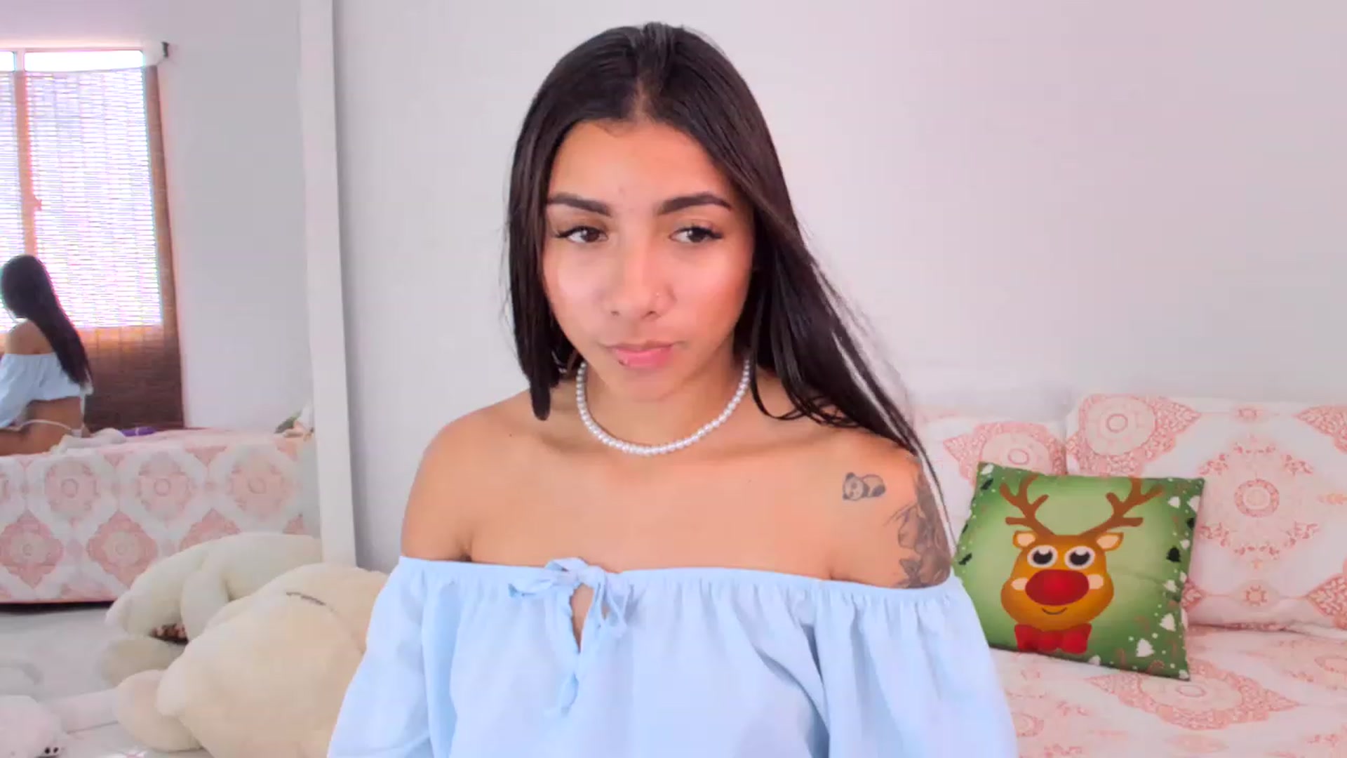 Gallery image thumbnail from Danna___'s myfreecams stream on, 12/26/2022, 18:50 image 13 of 20