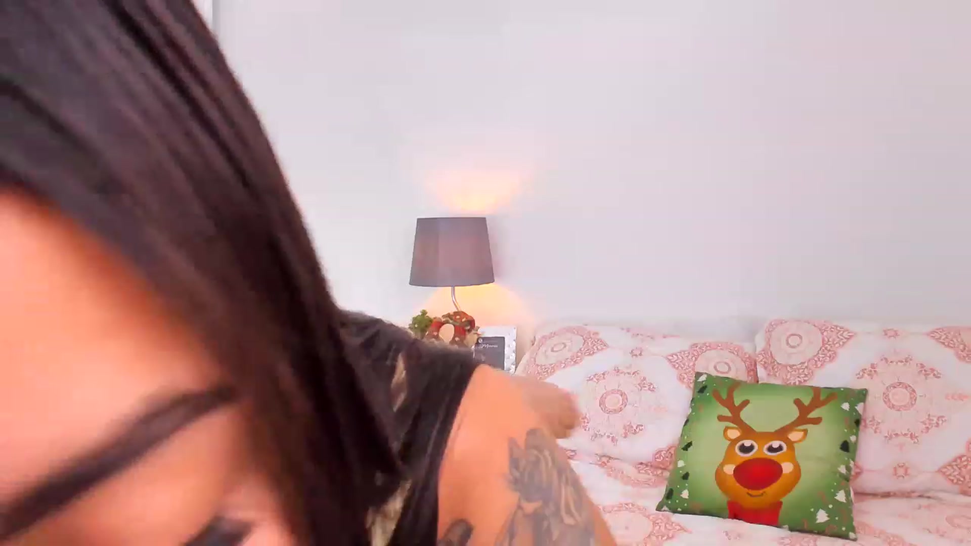 Gallery image thumbnail from Danna___'s myfreecams stream on, 12/26/2022, 19:46 image 14 of 20