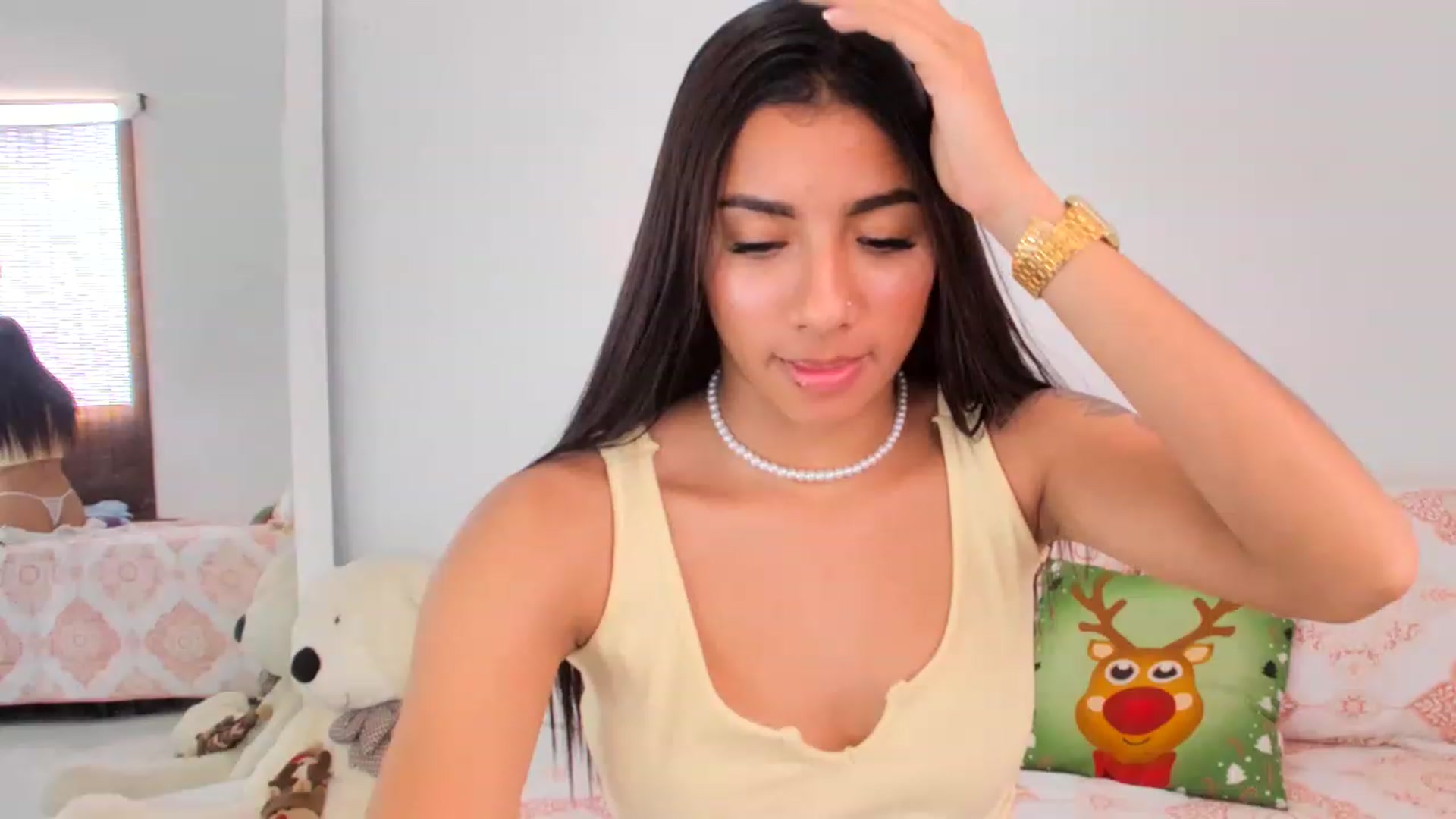 Gallery image thumbnail from Danna___'s myfreecams stream on, 12/26/2022, 19:46 image 9 of 20