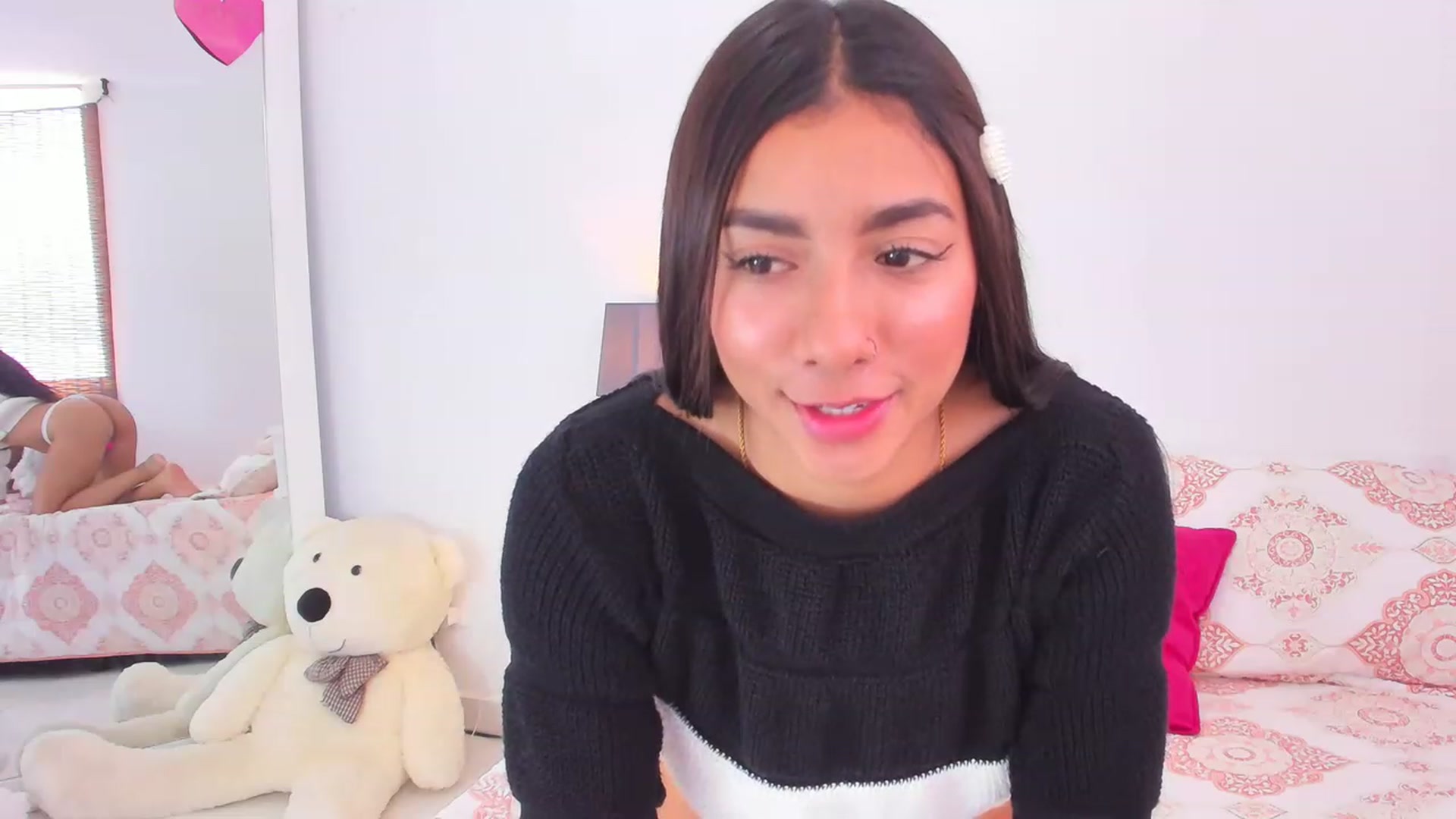 Gallery image thumbnail from Danna___'s myfreecams stream on, 01/07/2023, 16:43 image 18 of 20