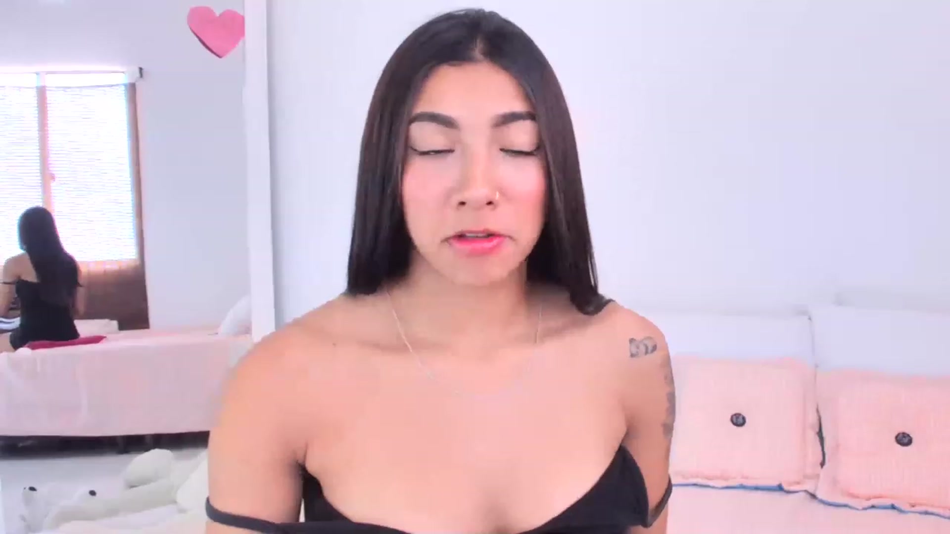 Gallery image thumbnail from Danna___'s myfreecams stream on, 01/31/2023, 19:55 image 7 of 20