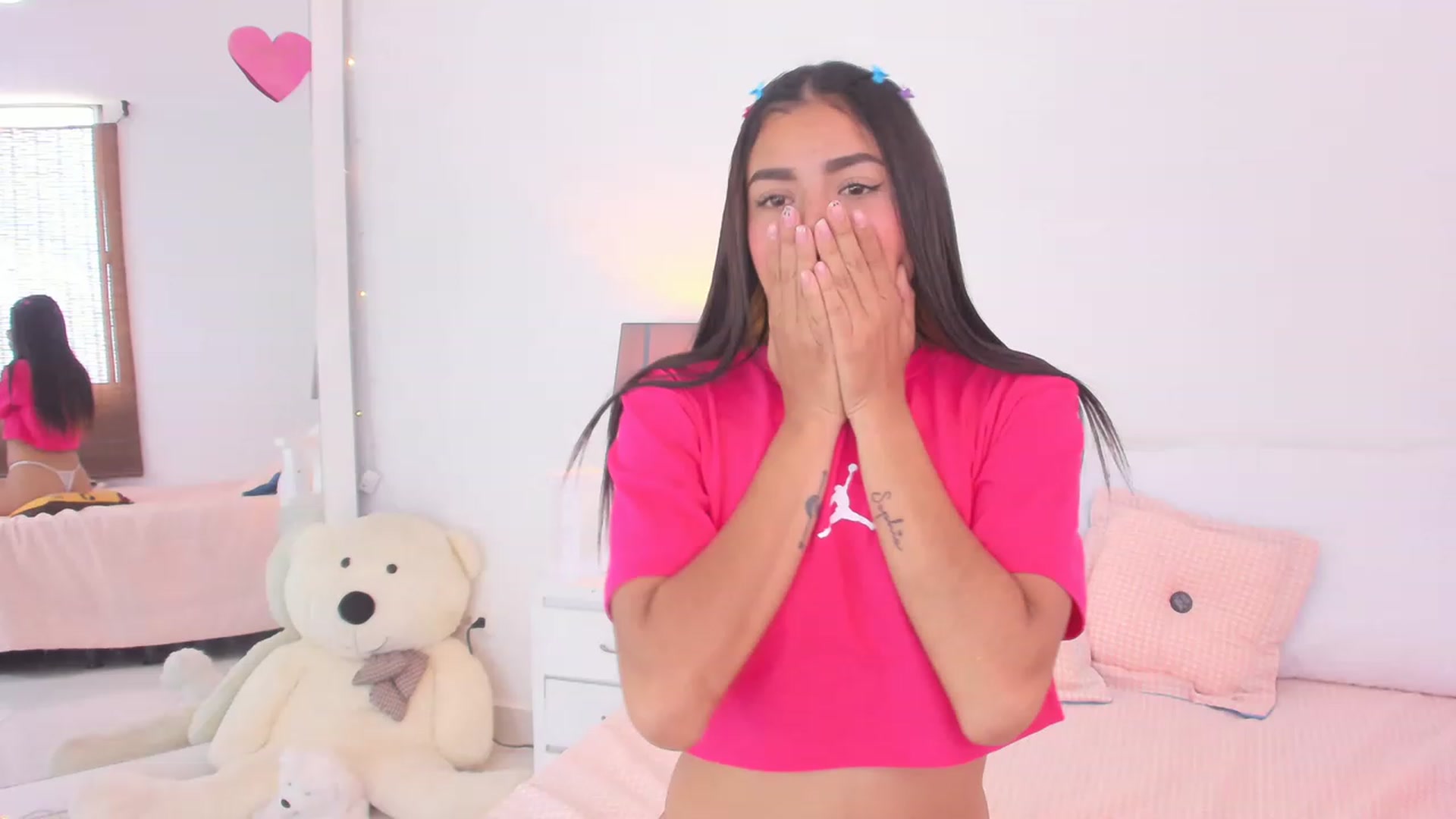Gallery image thumbnail from Danna___'s myfreecams stream on, 02/07/2023, 16:05 image 2 of 20