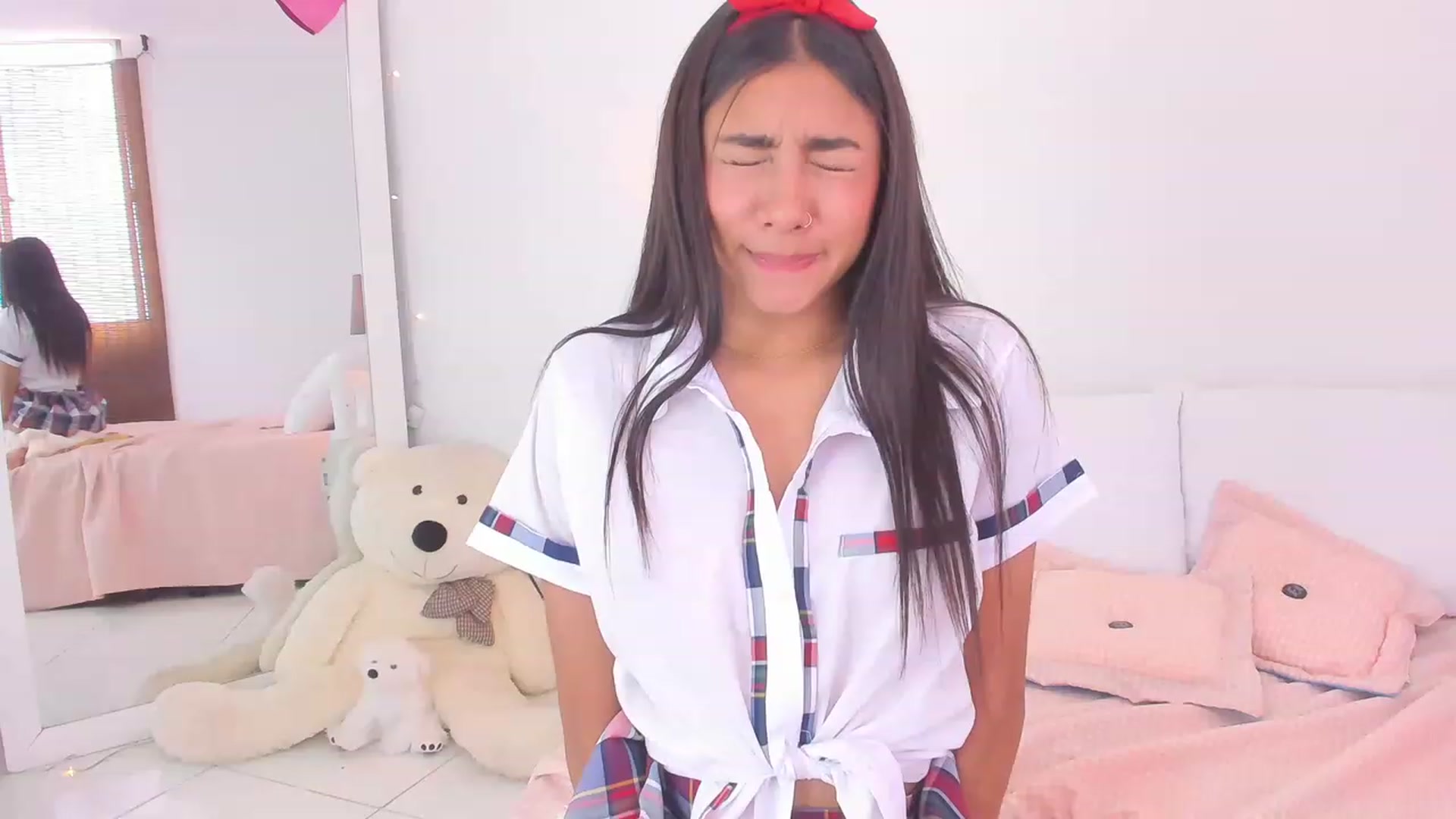 Gallery image thumbnail from Danna___'s myfreecams stream on, 02/11/2023, 16:07 image 16 of 20