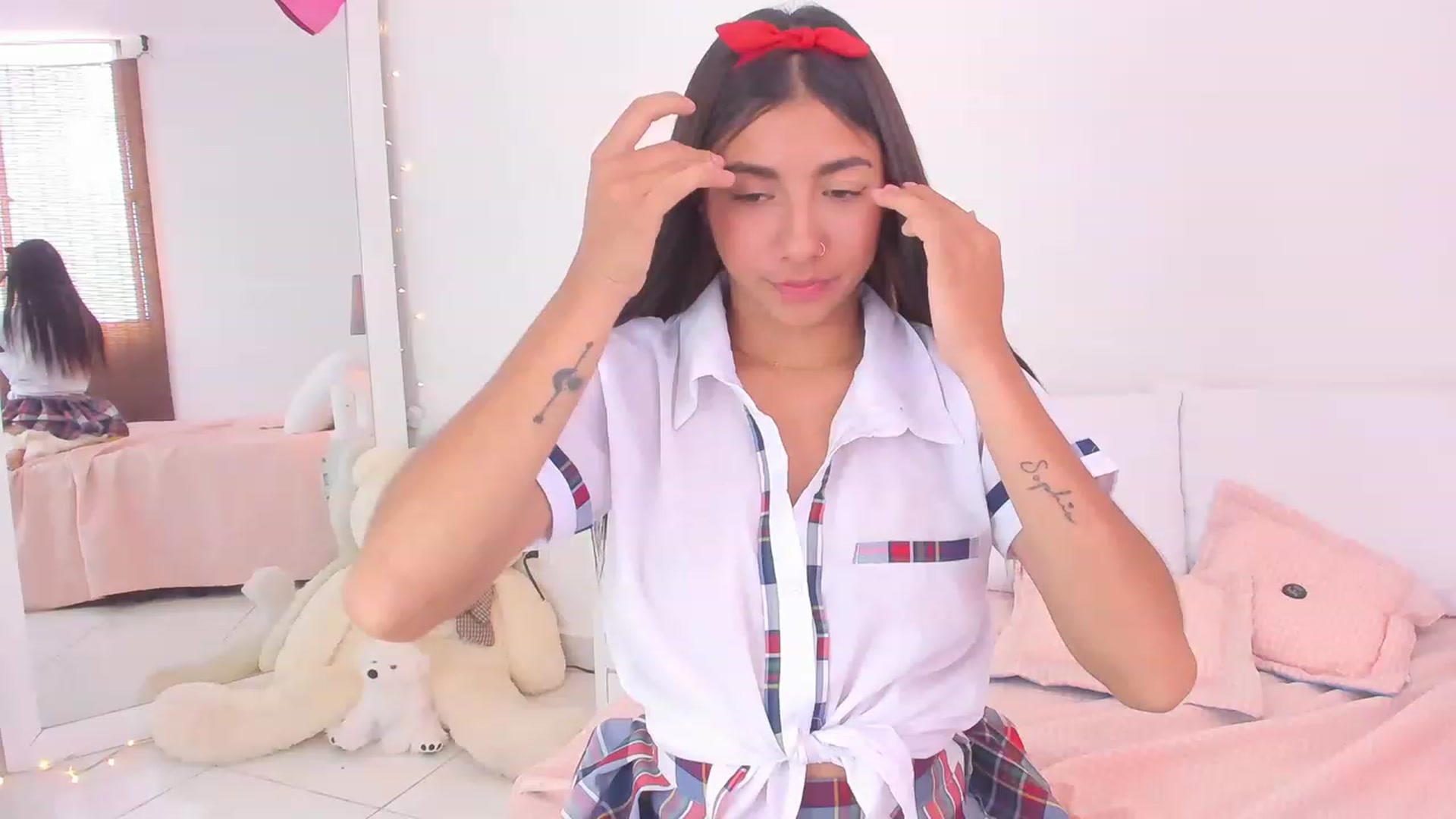 Gallery image thumbnail from Danna___'s myfreecams stream on, 02/11/2023, 16:07 image 17 of 20