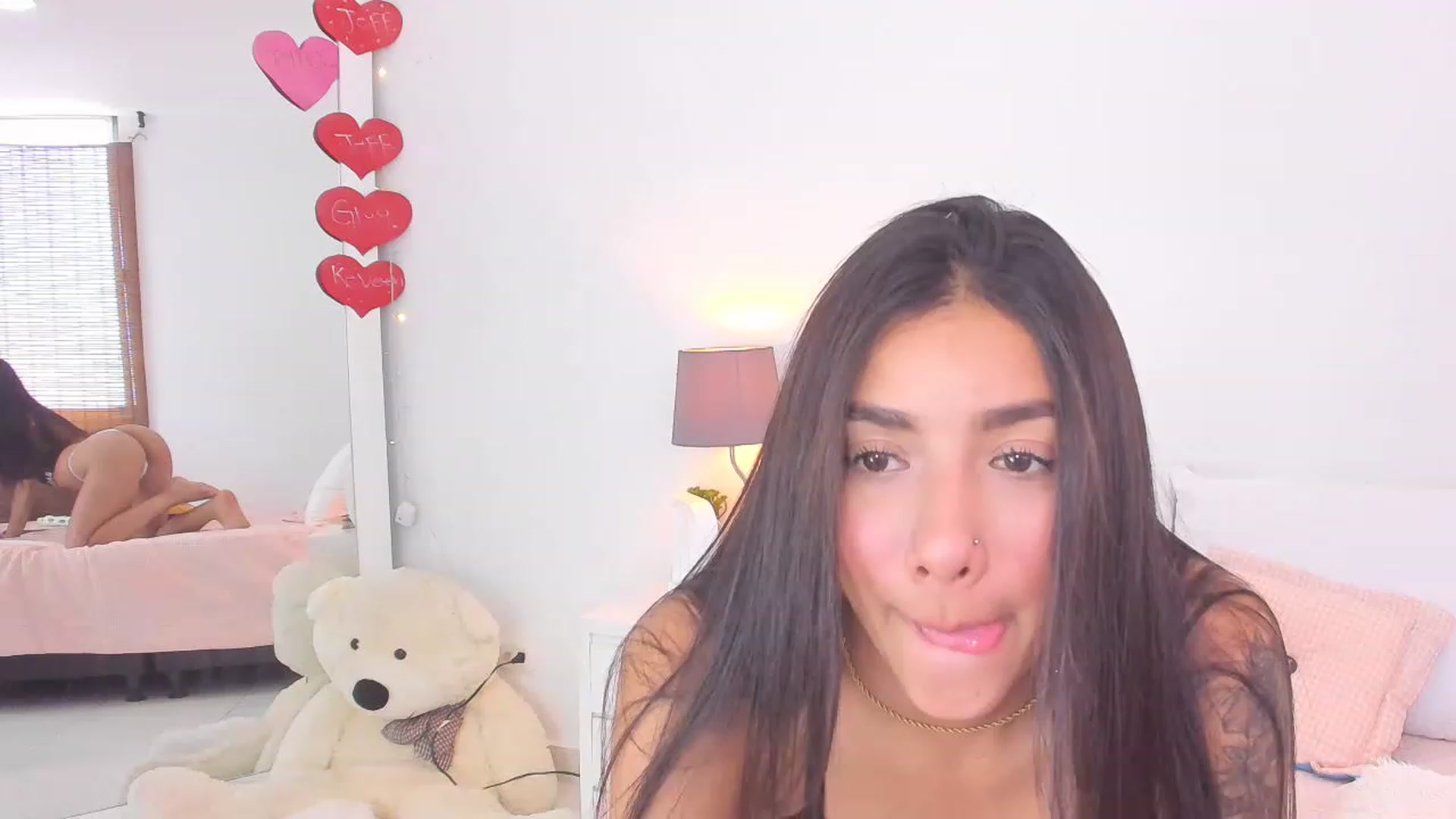 Gallery image thumbnail from Danna___'s myfreecams stream on, 02/17/2023, 15:06 image 7 of 20
