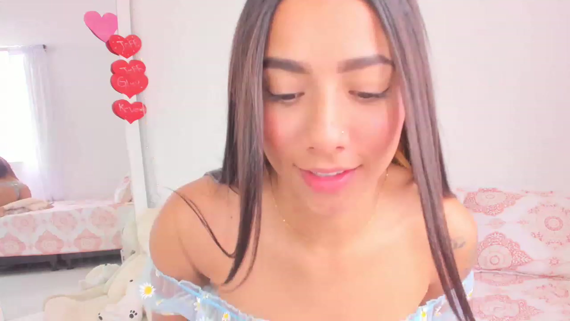 Gallery image thumbnail from Danna___'s myfreecams stream on, 02/24/2023, 17:42 image 2 of 20
