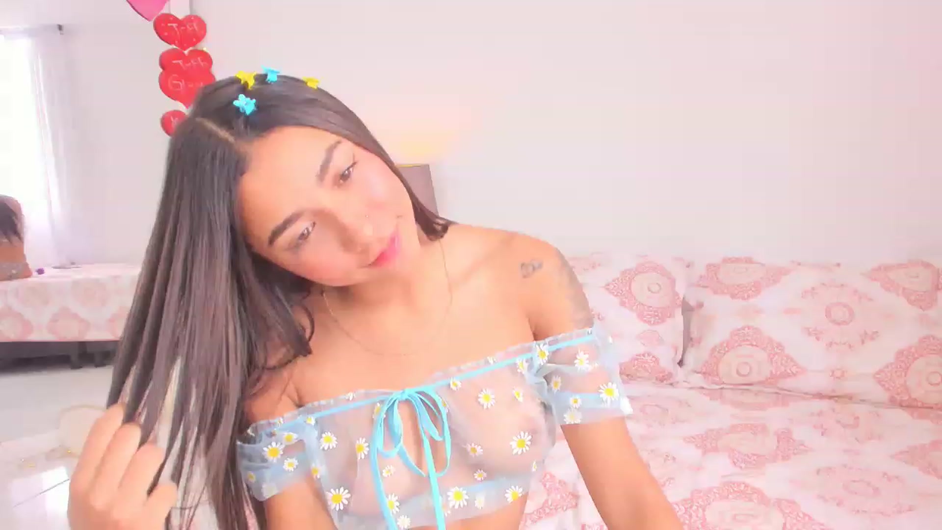 Gallery image thumbnail from Danna___'s myfreecams stream on, 02/24/2023, 17:42 image 14 of 20