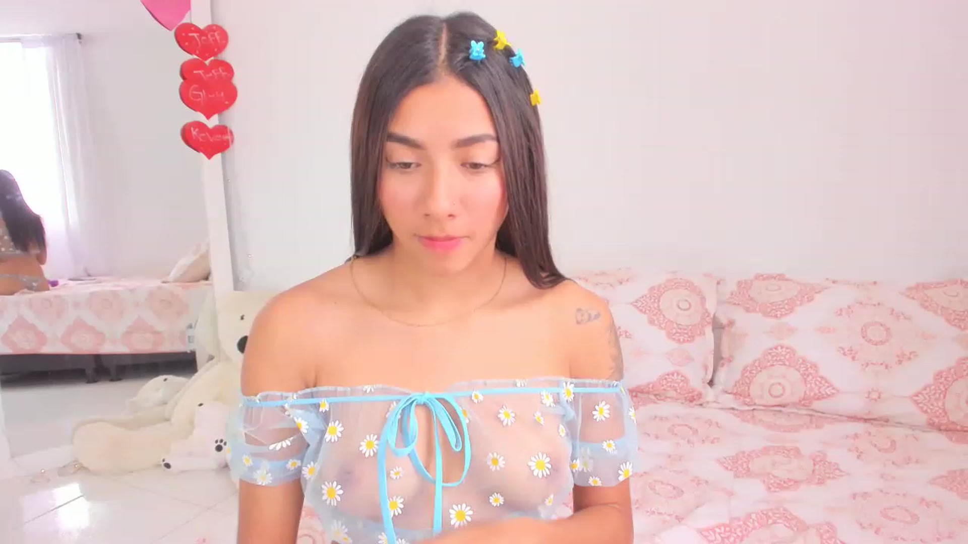 Gallery image thumbnail from Danna___'s myfreecams stream on, 02/24/2023, 17:42 image 13 of 20