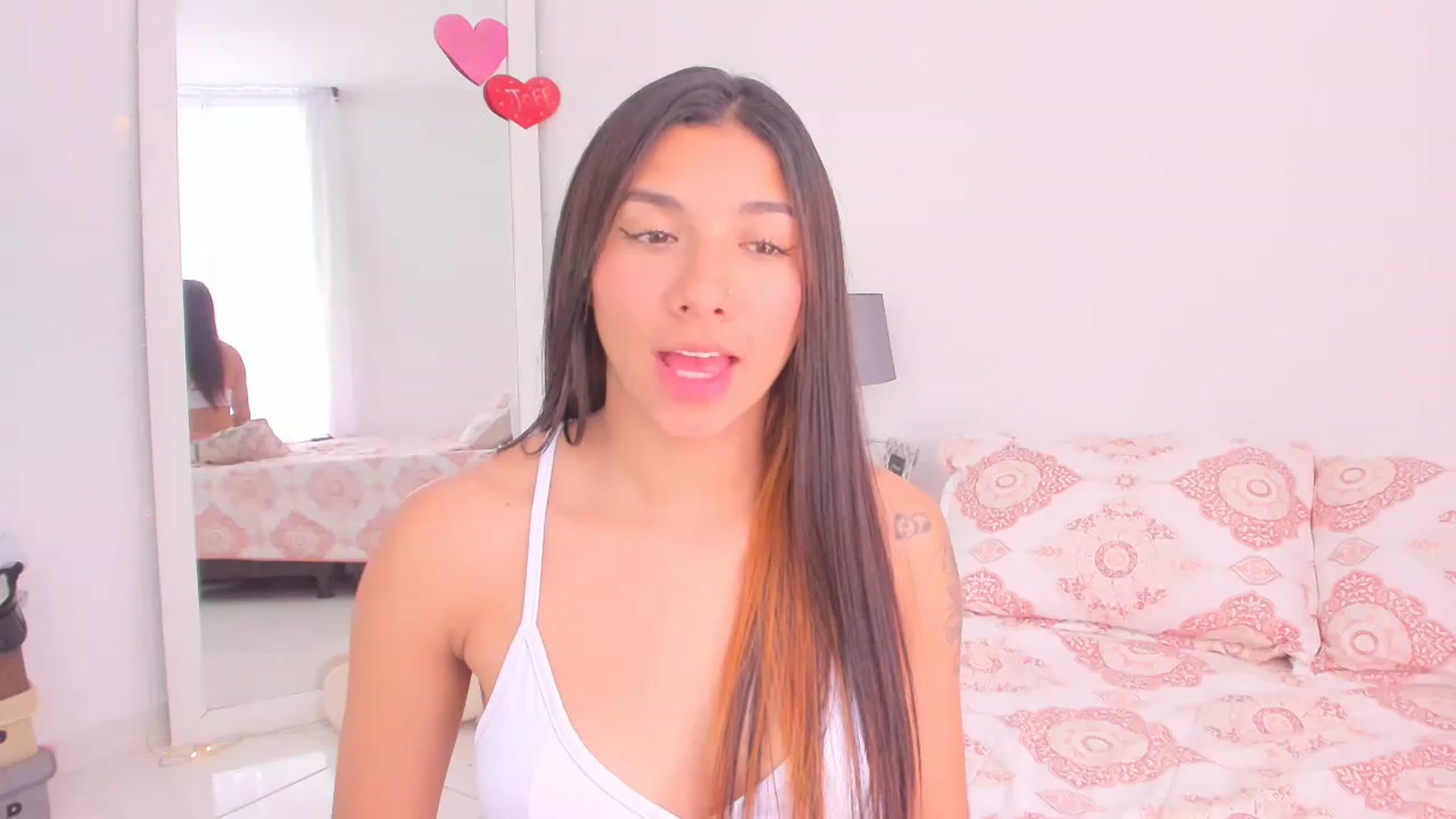 Gallery image thumbnail from Danna___'s myfreecams stream on, 02/27/2023, 19:42 image 4 of 20