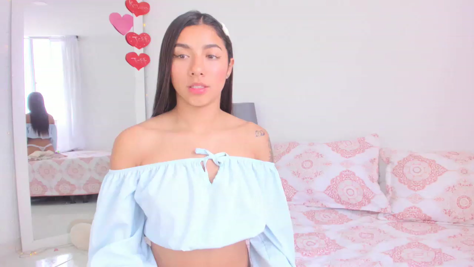 Gallery image thumbnail from Danna___'s myfreecams stream on, 02/28/2023, 17:37 image 3 of 20