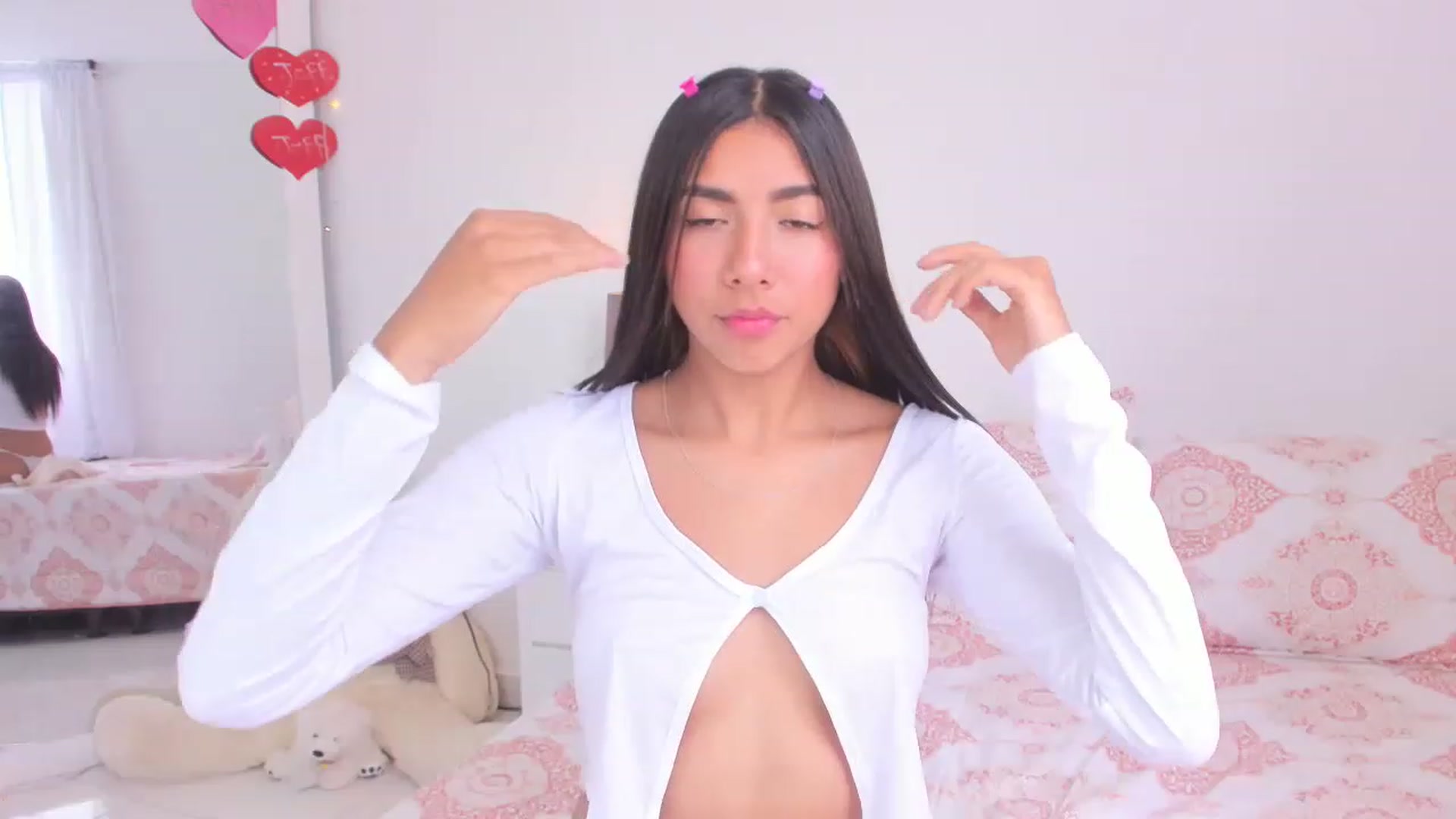 Gallery image thumbnail from Danna___'s myfreecams stream on, 03/03/2023, 16:28 image 5 of 20