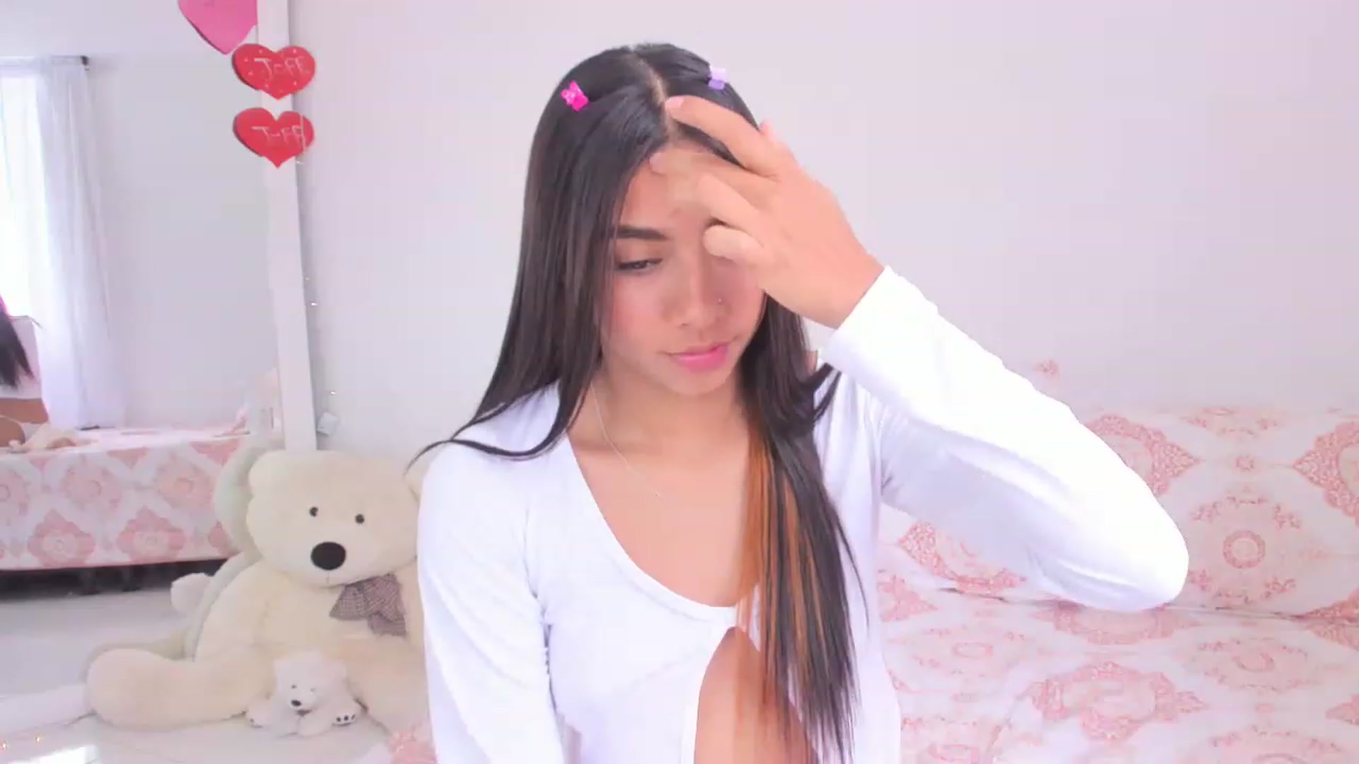 Gallery image thumbnail from Danna___'s myfreecams stream on, 03/03/2023, 16:28 image 6 of 20